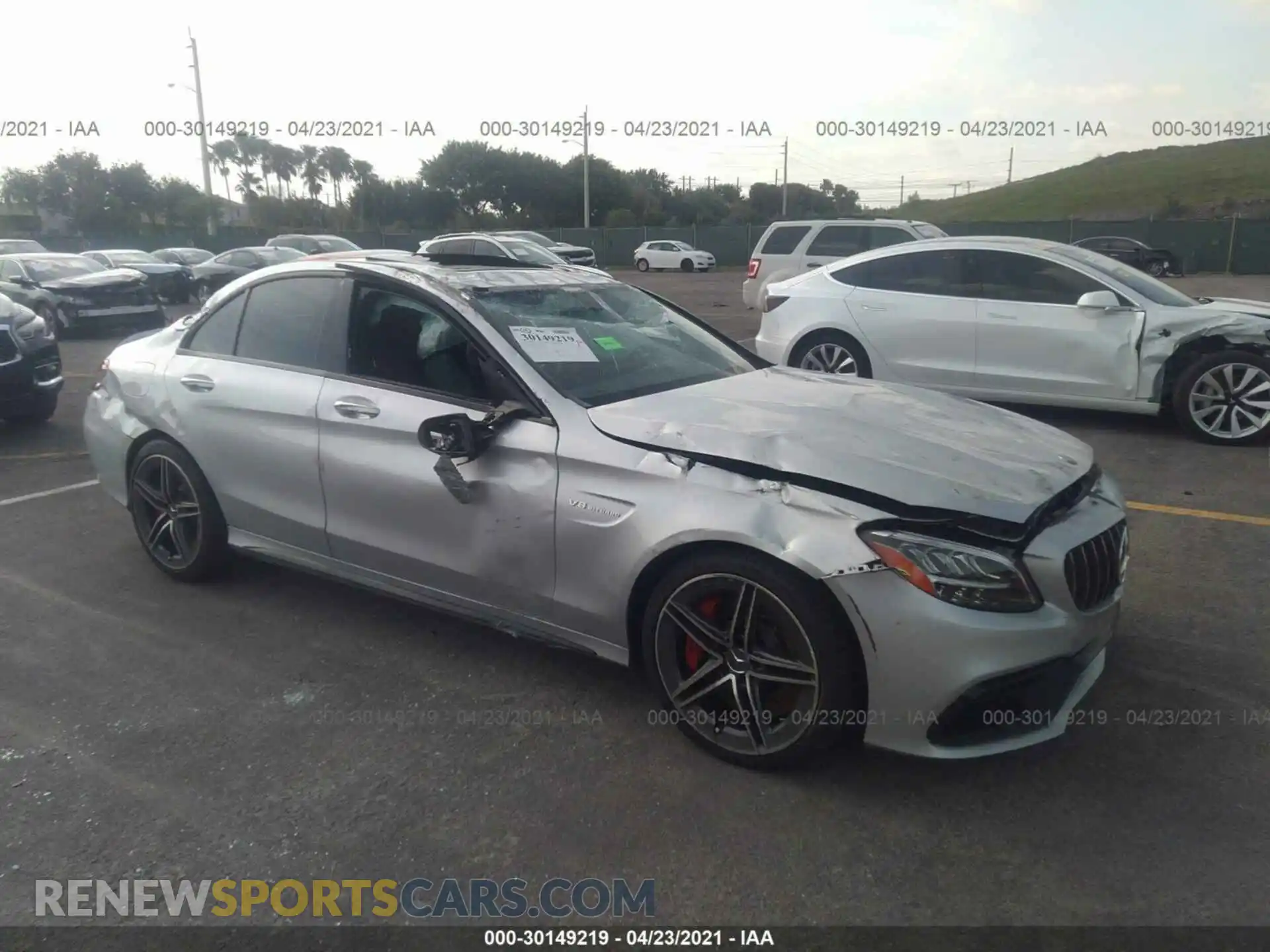1 Photograph of a damaged car 55SWF8HB0LU331310 MERCEDES-BENZ C-CLASS 2020