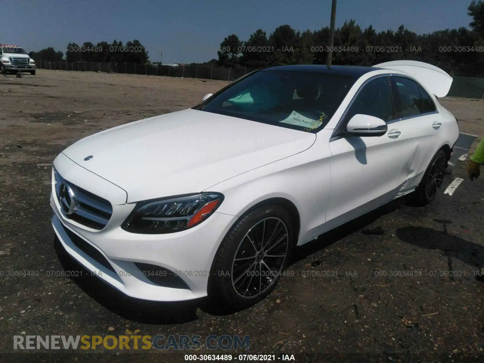 2 Photograph of a damaged car W1KWF8DB1LR597717 MERCEDES-BENZ C-CLASS 2020