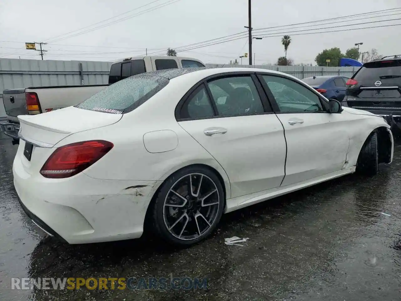3 Photograph of a damaged car WDDWF8DB5LR549833 MERCEDES-BENZ C-CLASS 2020