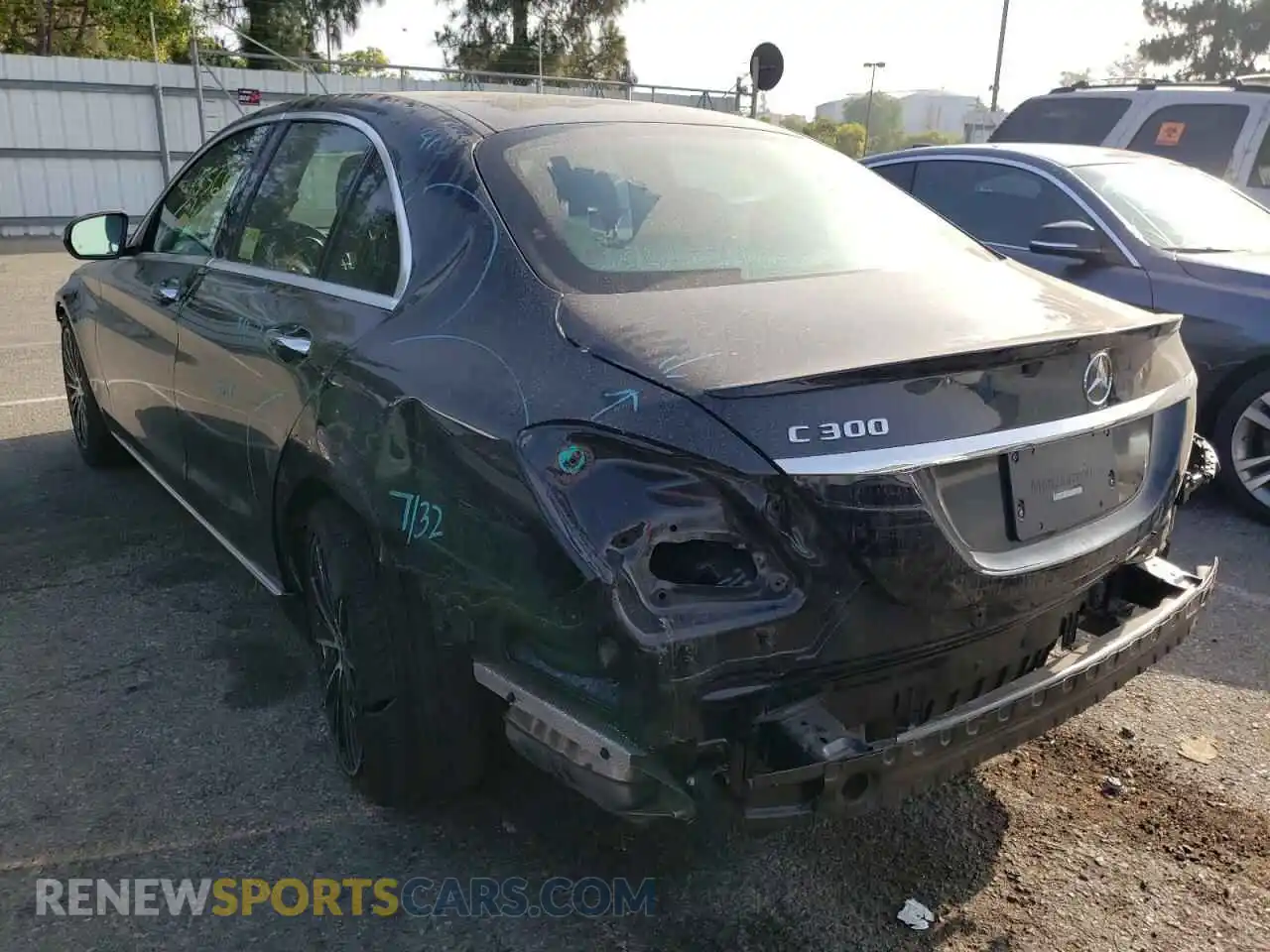 3 Photograph of a damaged car WDDWF8DB6LR547007 MERCEDES-BENZ C-CLASS 2020