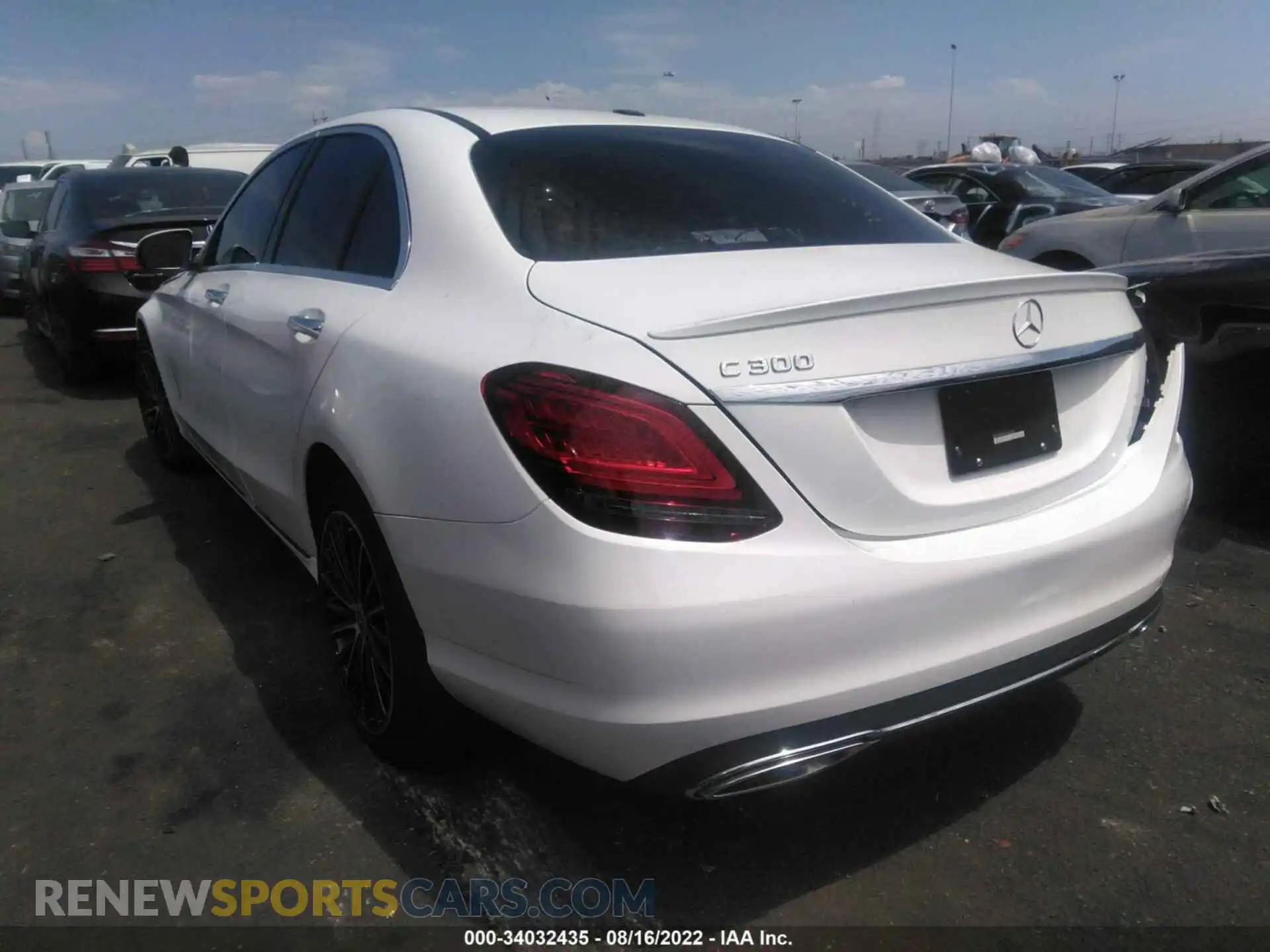 3 Photograph of a damaged car WDDWF8DB7LR542530 MERCEDES-BENZ C-CLASS 2020