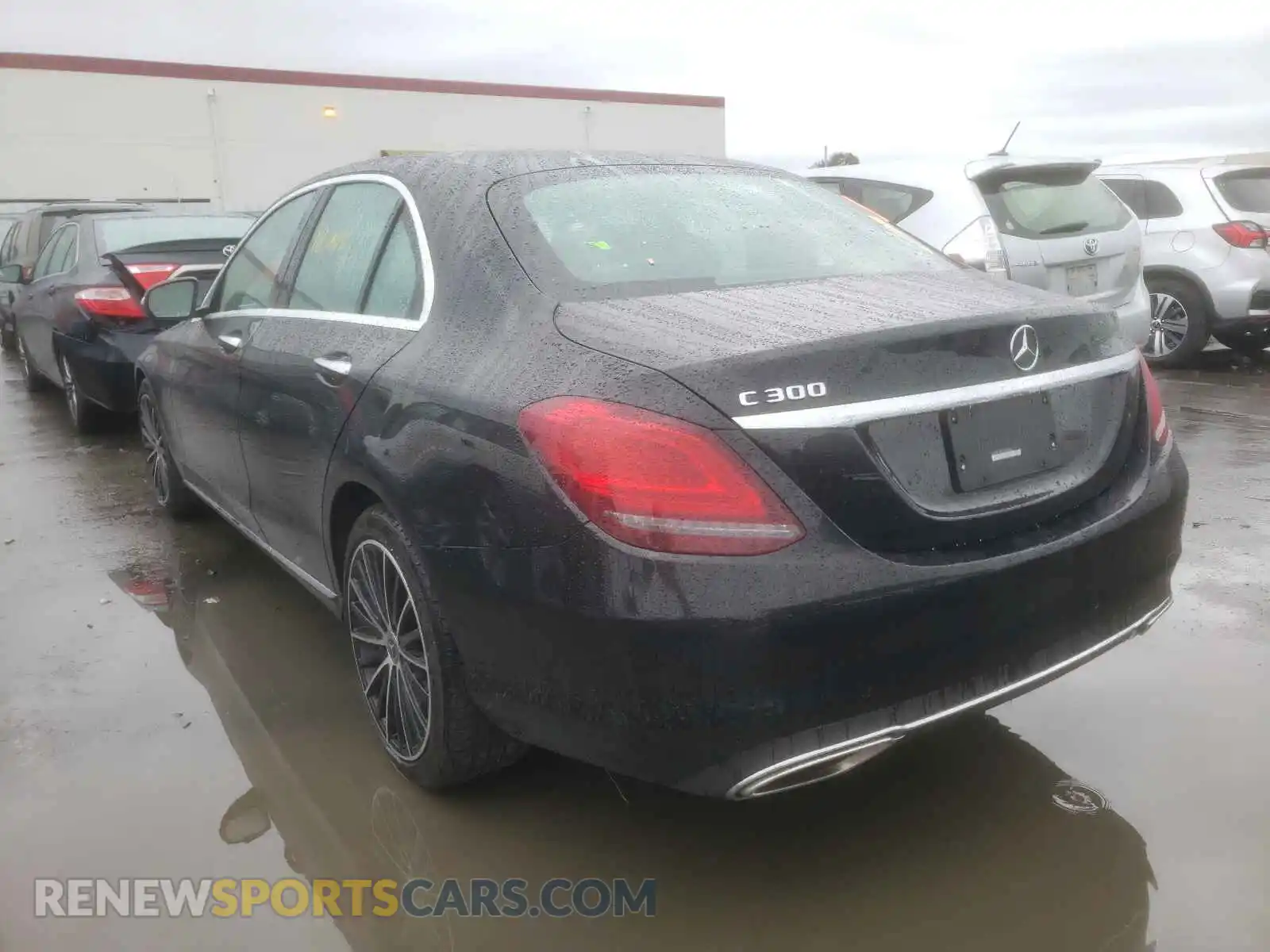 3 Photograph of a damaged car WDDWF8DB7LR550286 MERCEDES-BENZ C-CLASS 2020