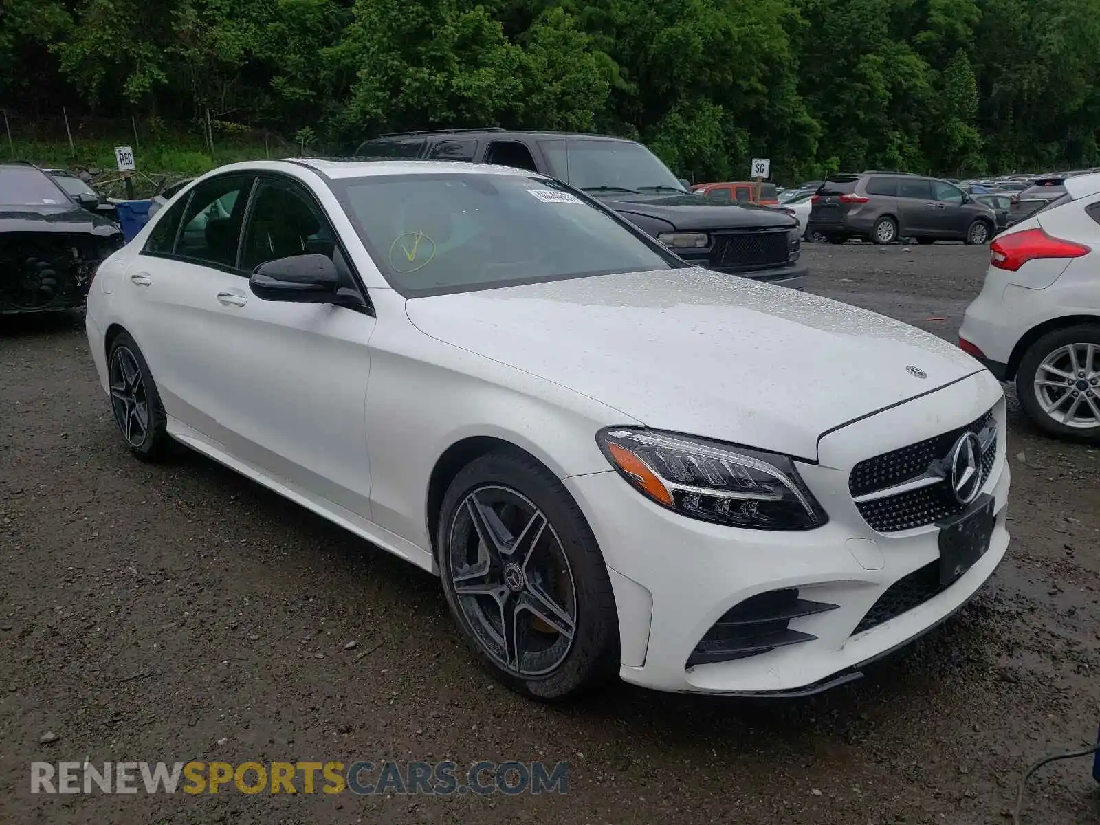 1 Photograph of a damaged car WDDWF8EB0LR526846 MERCEDES-BENZ C-CLASS 2020