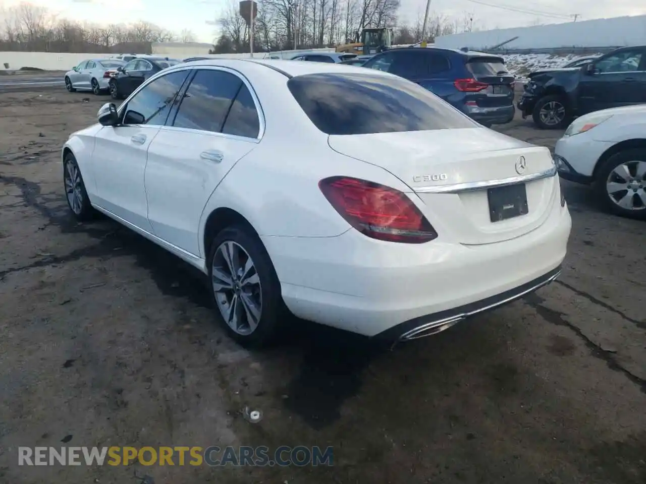 3 fotografías del automóvil dañado WDDWF8EB4LR541415 MERCEDES-BENZ C-CLASS 2020