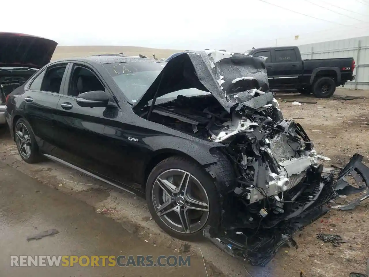 1 Photograph of a damaged car W1KWF6EB3MR615476 MERCEDES-BENZ C-CLASS 2021