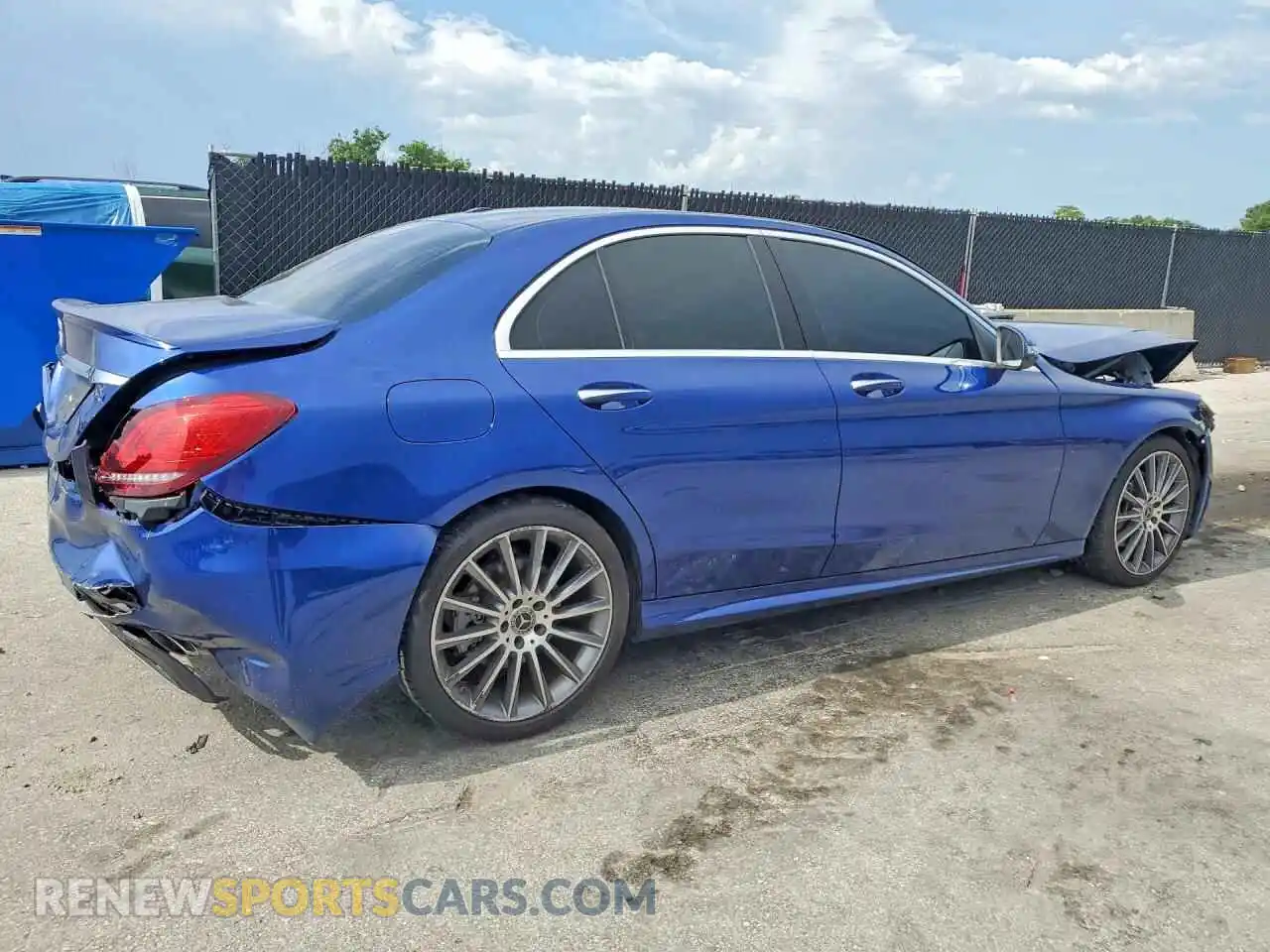 3 Фотография поврежденного автомобиля W1KWF8DB2MR616342 MERCEDES-BENZ C-CLASS 2021