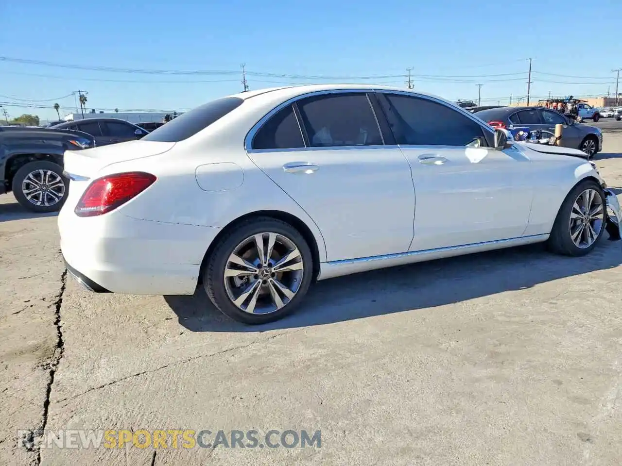 3 Photograph of a damaged car W1KWF8DB2MR621850 MERCEDES-BENZ C-CLASS 2021