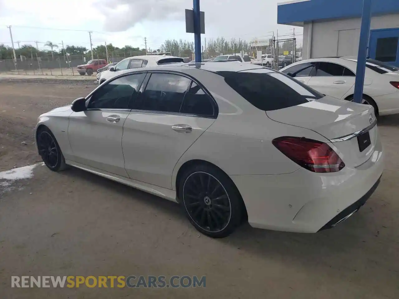 2 Photograph of a damaged car W1KWF8DB2MR649941 MERCEDES-BENZ C-CLASS 2021