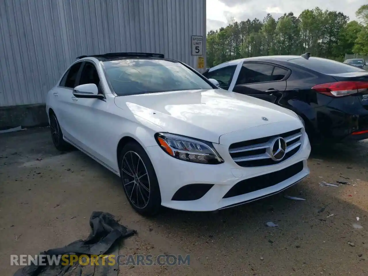 1 Photograph of a damaged car W1KWF8DB3MR645638 MERCEDES-BENZ C-CLASS 2021