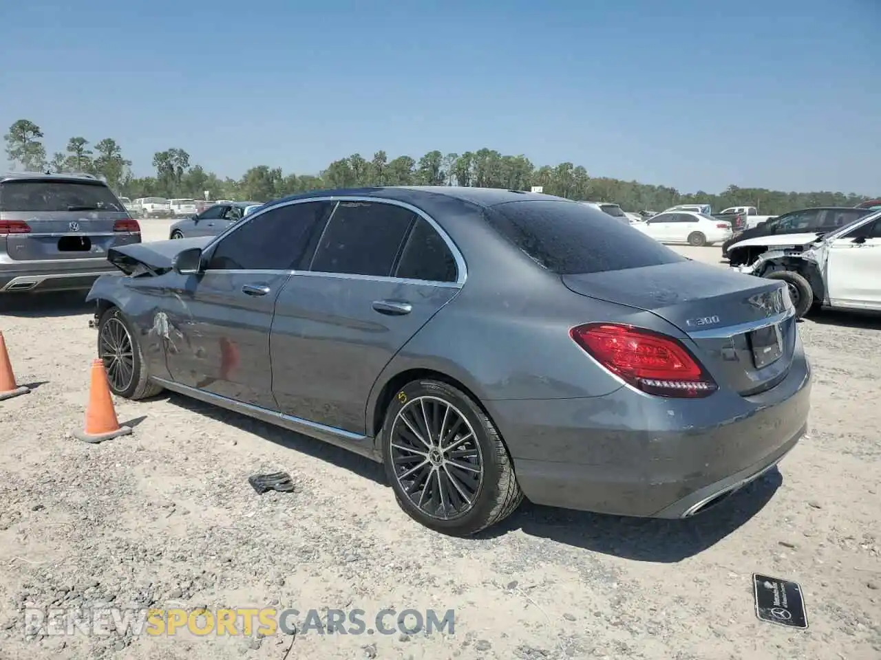 2 Photograph of a damaged car W1KWF8DB5MR619073 MERCEDES-BENZ C-CLASS 2021