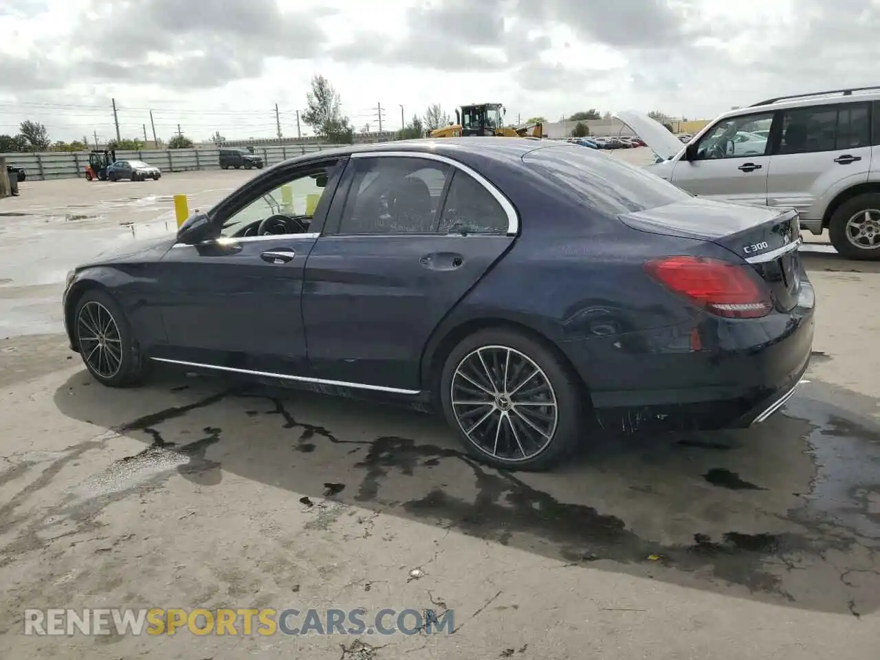 2 Photograph of a damaged car W1KWF8DB5MR632714 MERCEDES-BENZ C-CLASS 2021