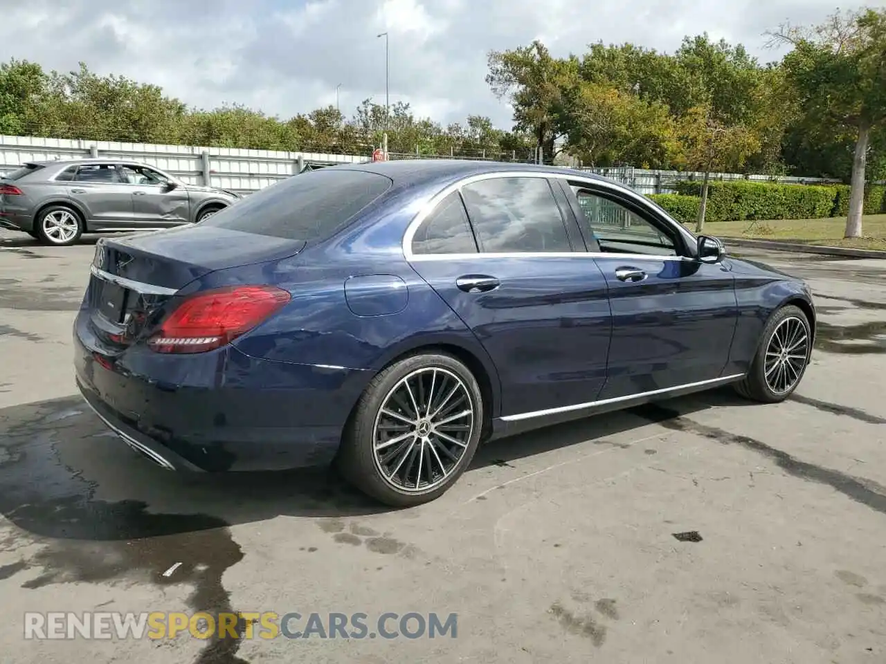 3 Photograph of a damaged car W1KWF8DB5MR632714 MERCEDES-BENZ C-CLASS 2021