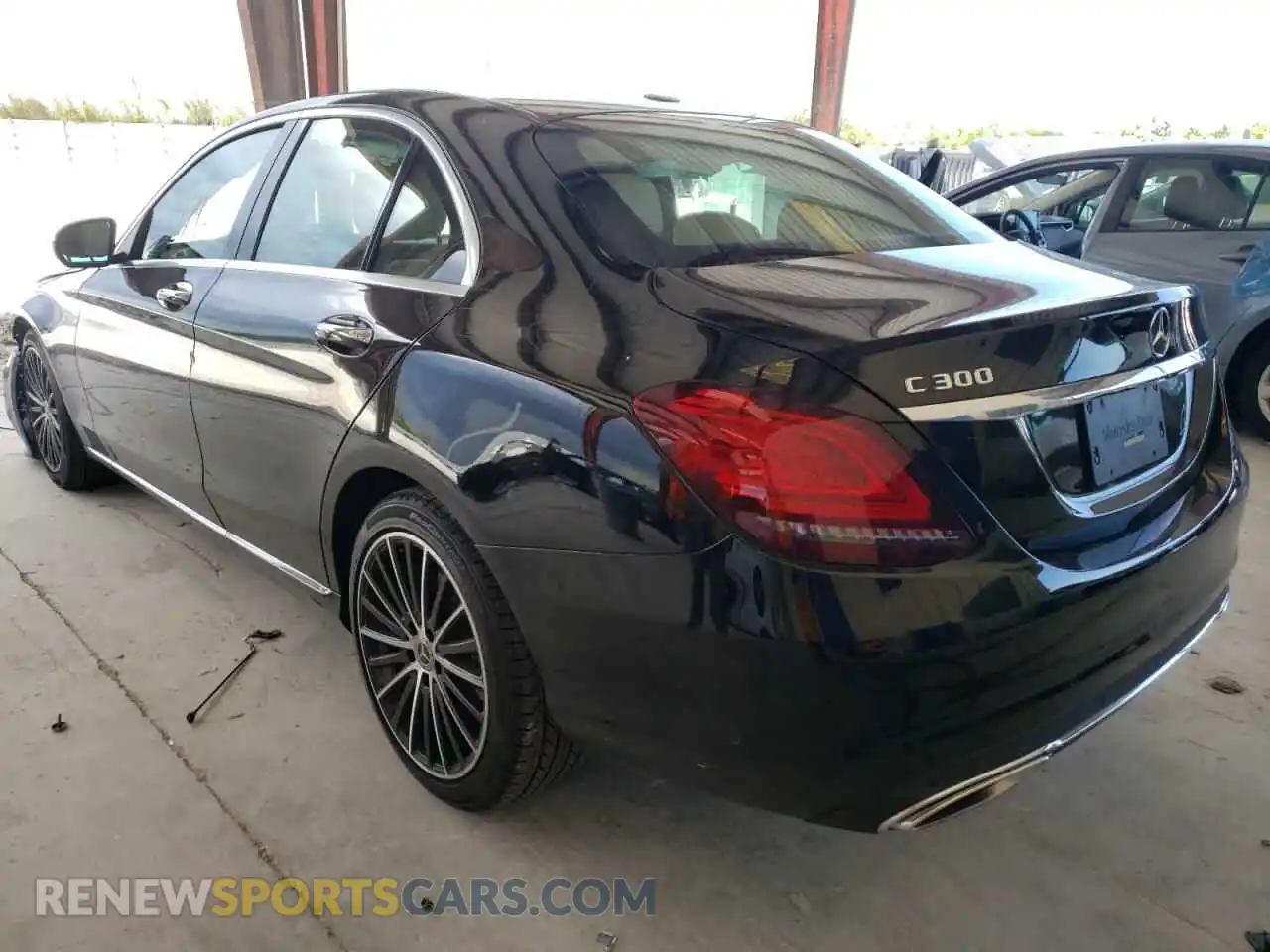 3 Фотография поврежденного автомобиля W1KWF8DB7MR640071 MERCEDES-BENZ C-CLASS 2021