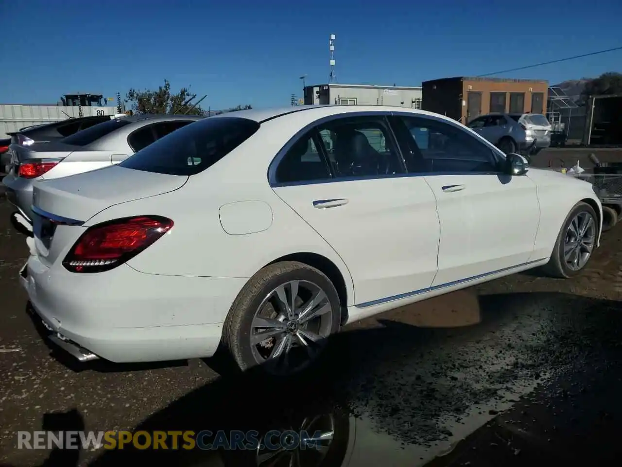 3 Photograph of a damaged car W1KWF8DB9MR646986 MERCEDES-BENZ C-CLASS 2021
