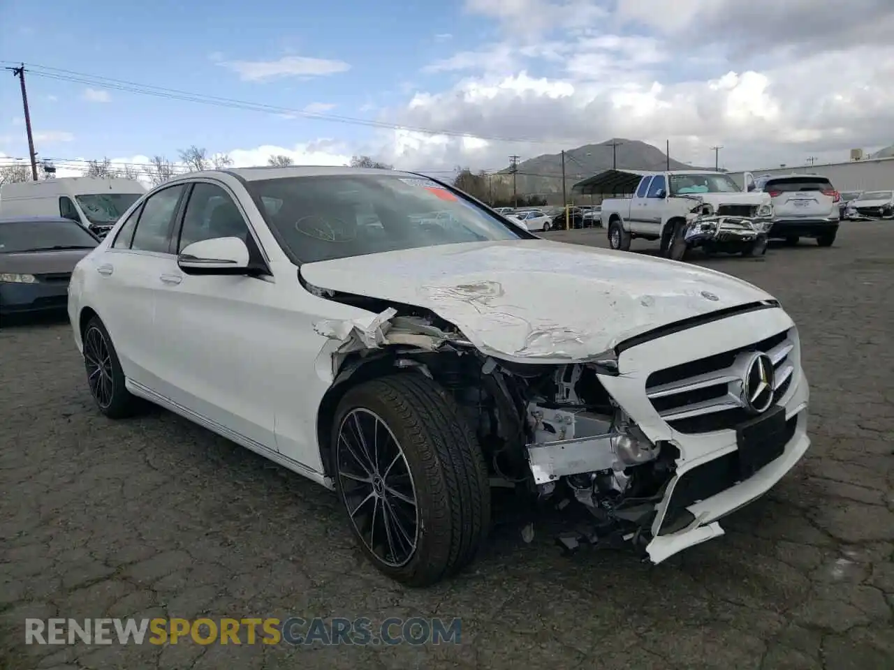 1 Photograph of a damaged car W1KWF8DBXMR607498 MERCEDES-BENZ C-CLASS 2021