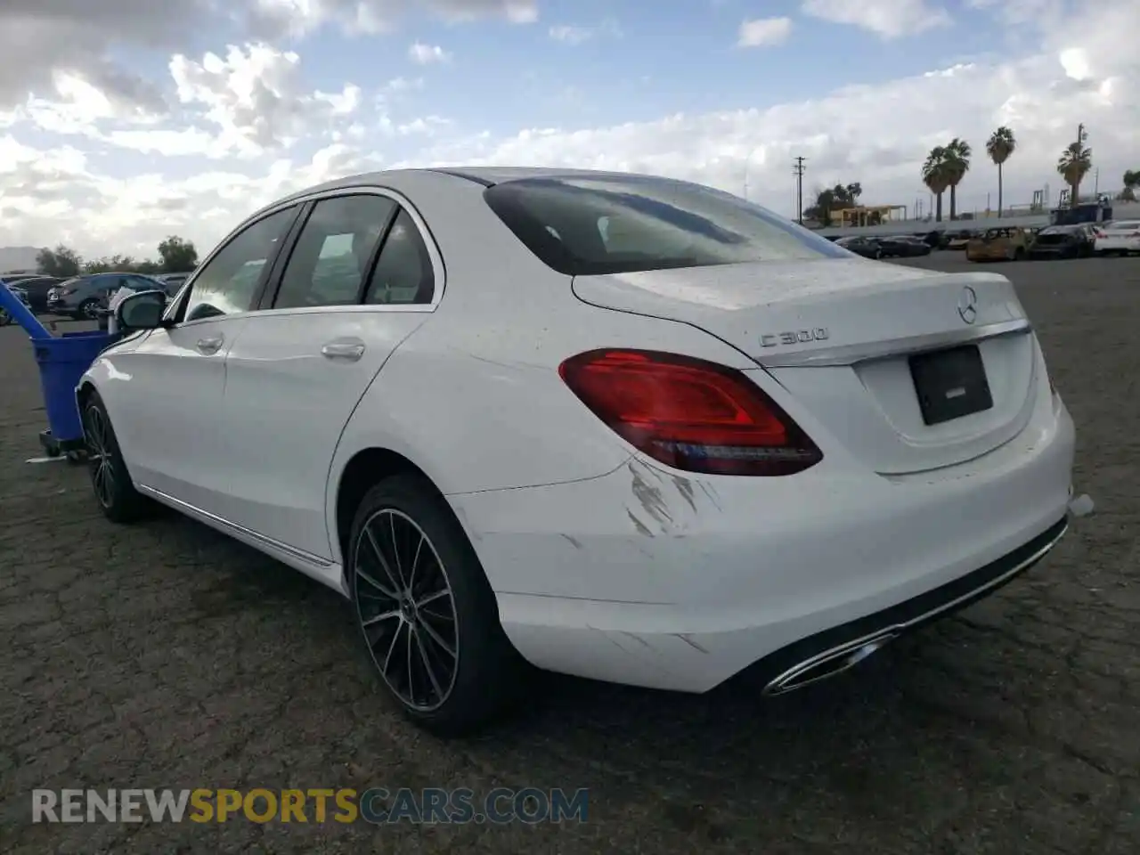 3 Photograph of a damaged car W1KWF8DBXMR607498 MERCEDES-BENZ C-CLASS 2021