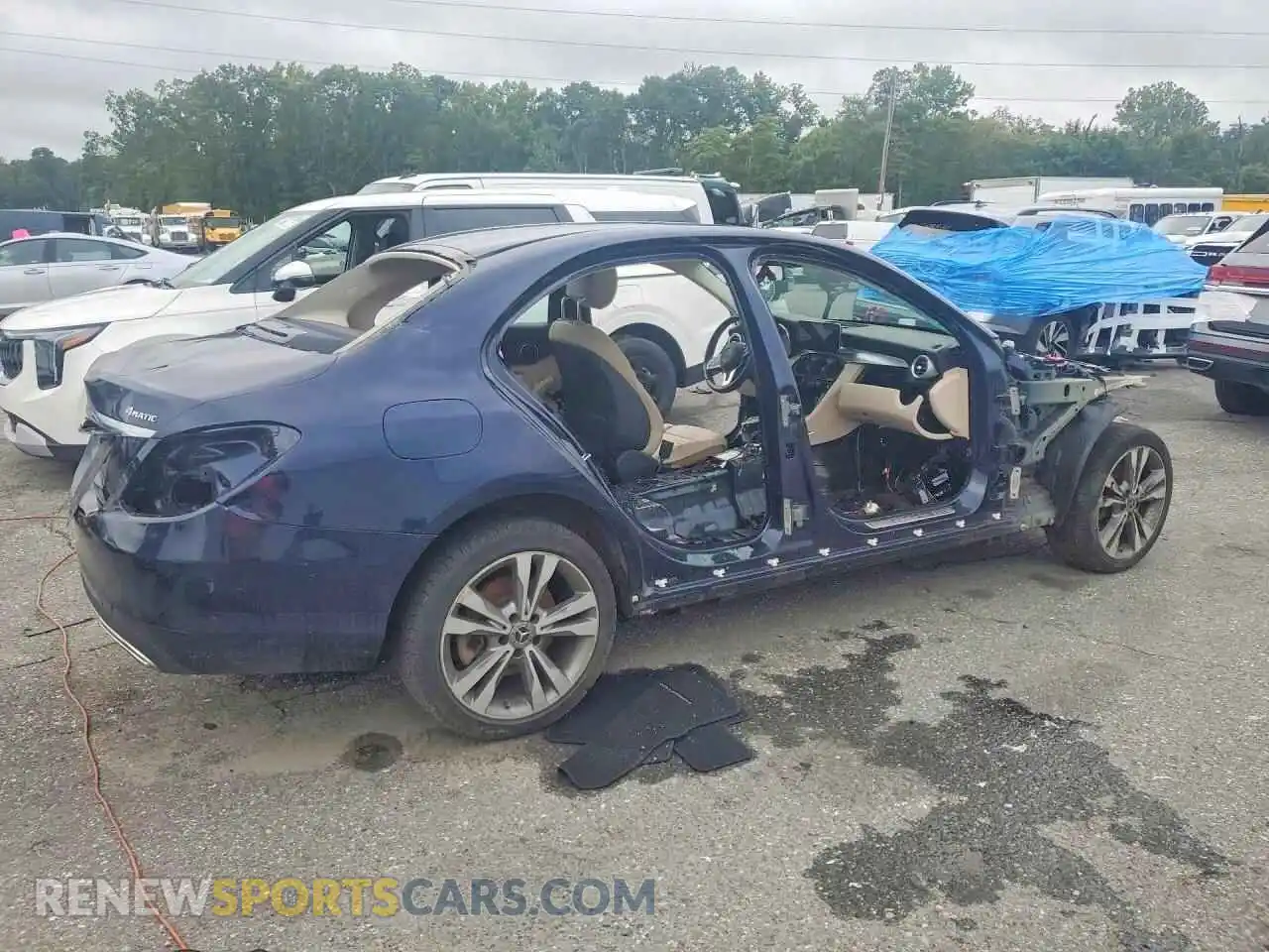 3 Photograph of a damaged car W1KWF8EB1MR649931 MERCEDES-BENZ C-CLASS 2021