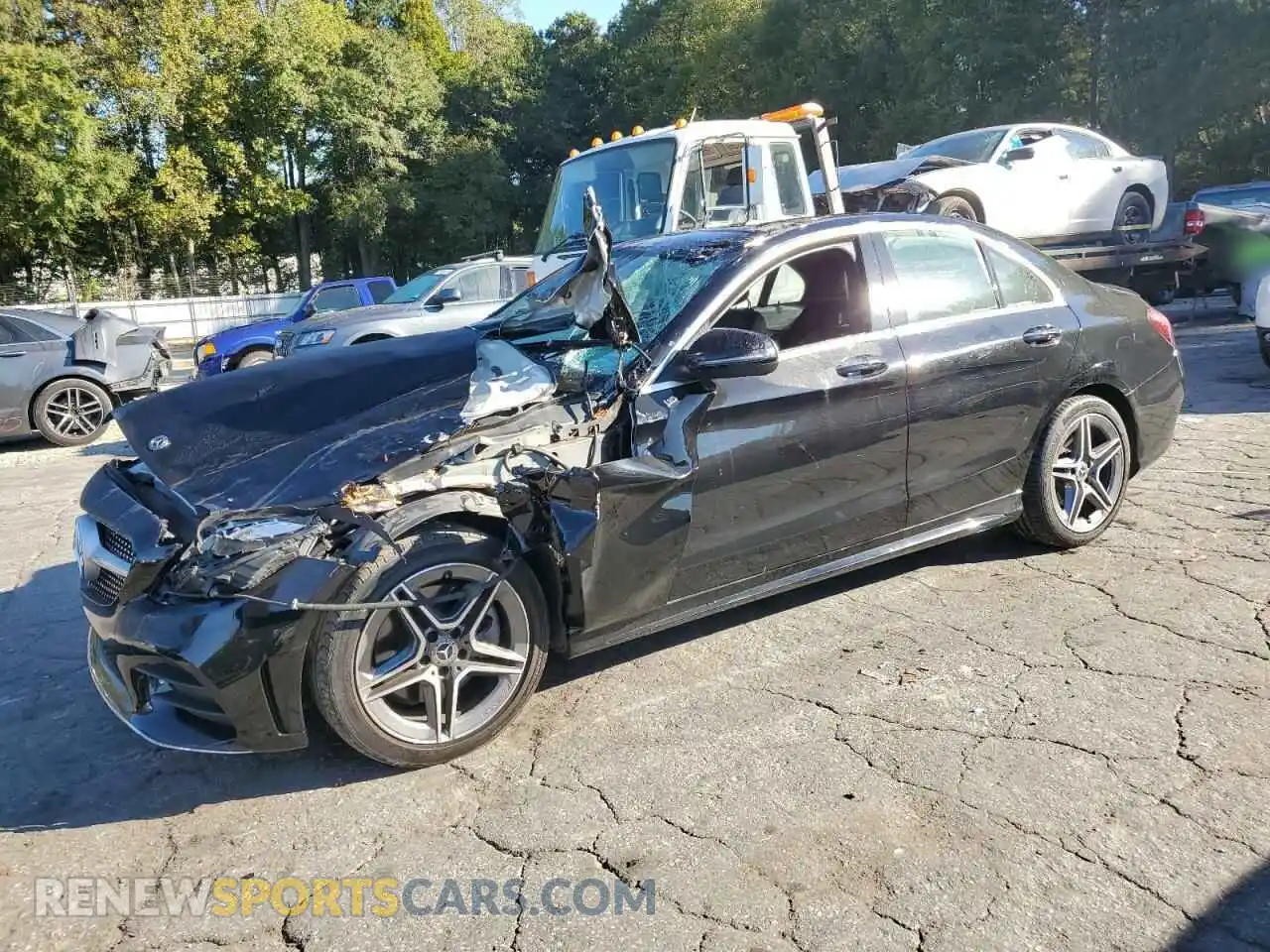 1 Photograph of a damaged car W1KWF8EB4MR648305 MERCEDES-BENZ C-CLASS 2021