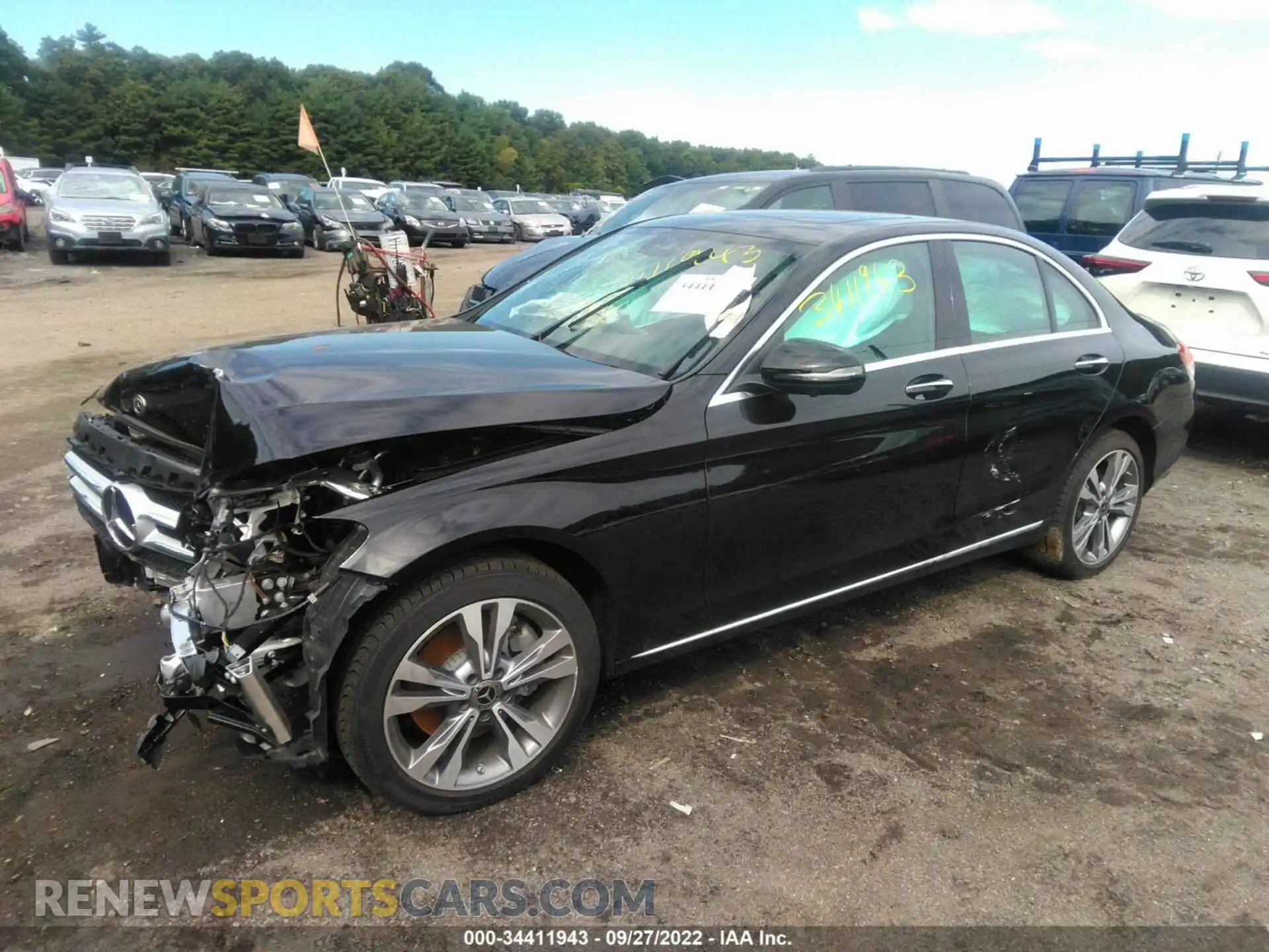 2 Photograph of a damaged car W1KWF8EB6MR648192 MERCEDES-BENZ C-CLASS 2021