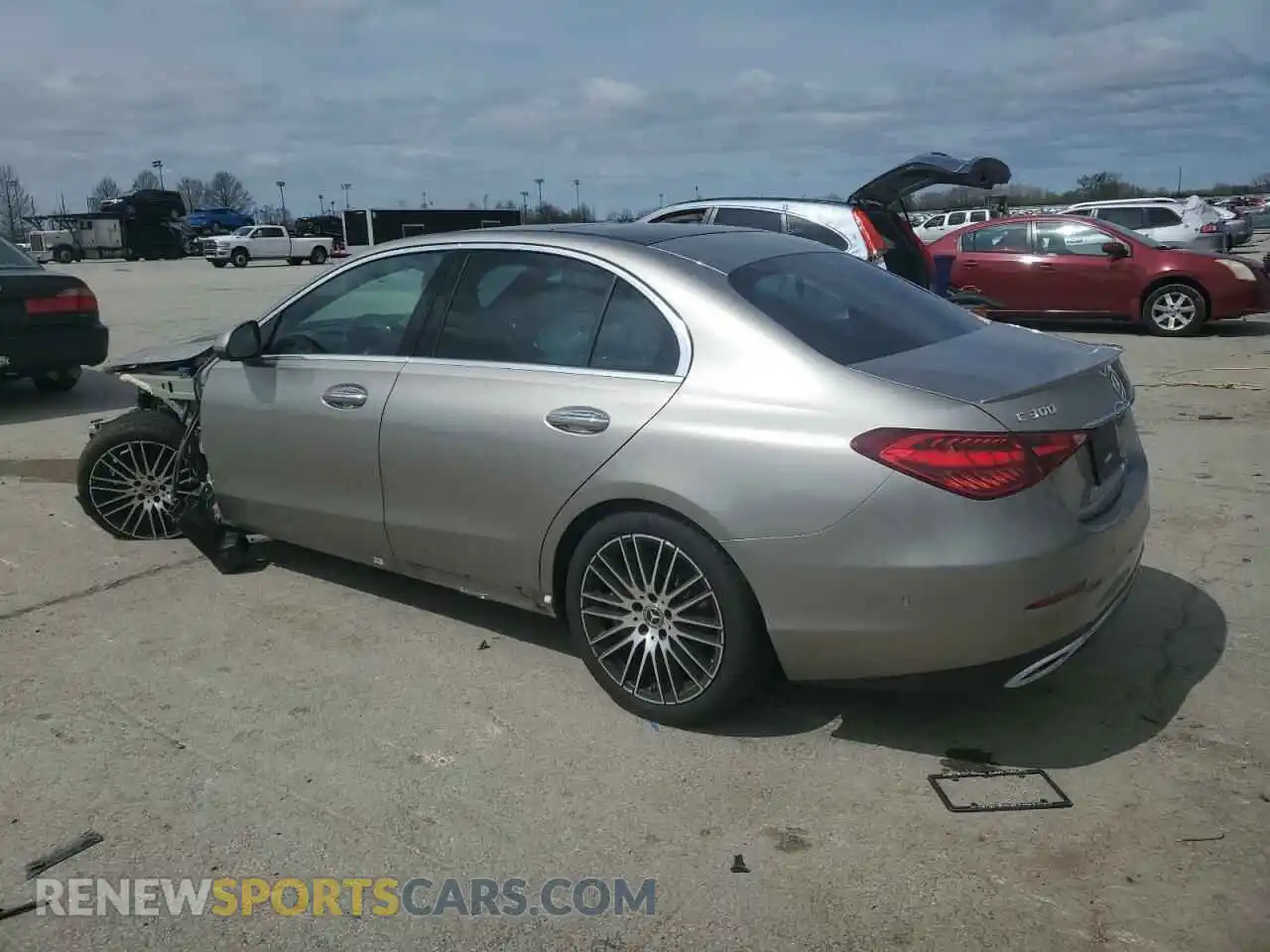 2 Фотография поврежденного автомобиля W1KAF4HB5PR097613 MERCEDES-BENZ C-CLASS 2023