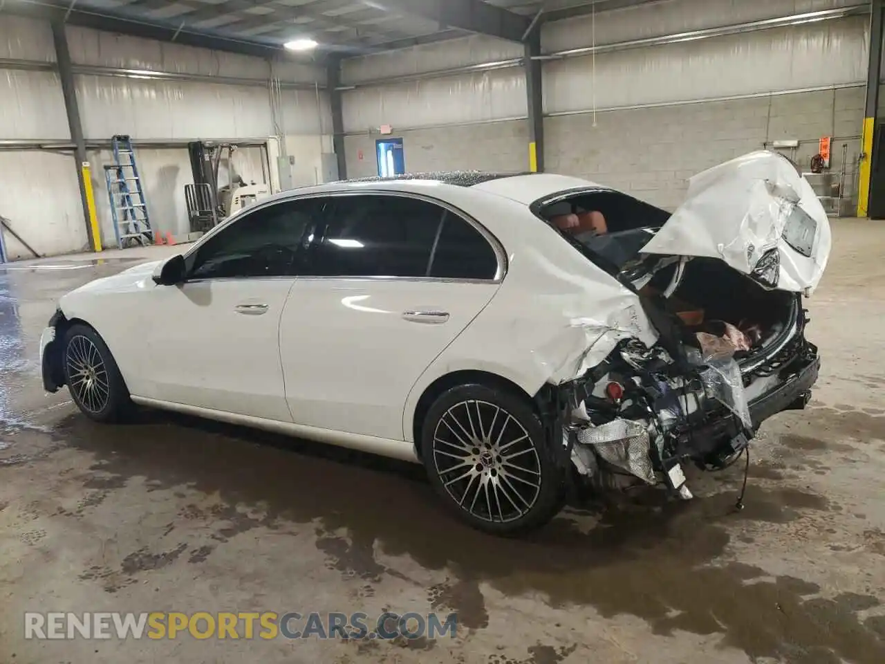 2 Photograph of a damaged car W1KAF4HB7PR138792 MERCEDES-BENZ C-CLASS 2023