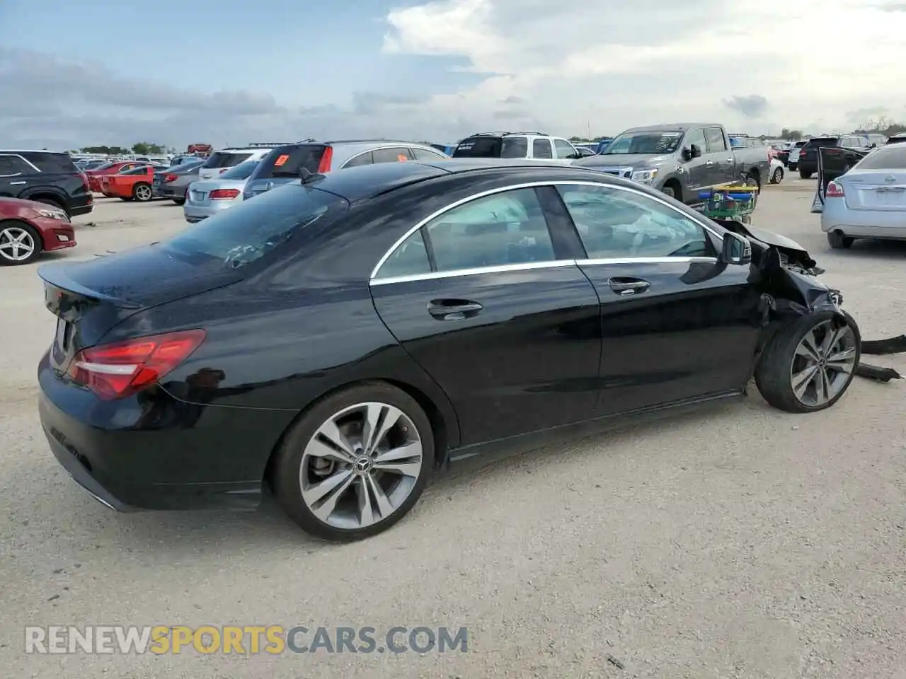 3 Photograph of a damaged car WDDSJ4EB5KN751307 MERCEDES-BENZ CLA-CLASS 2019