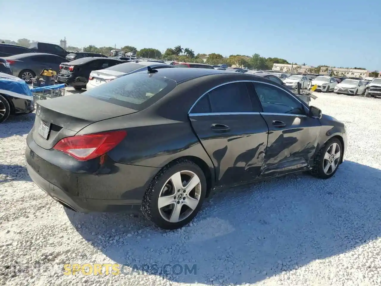3 Photograph of a damaged car WDDSJ4EB6KN738985 MERCEDES-BENZ CLA-CLASS 2019