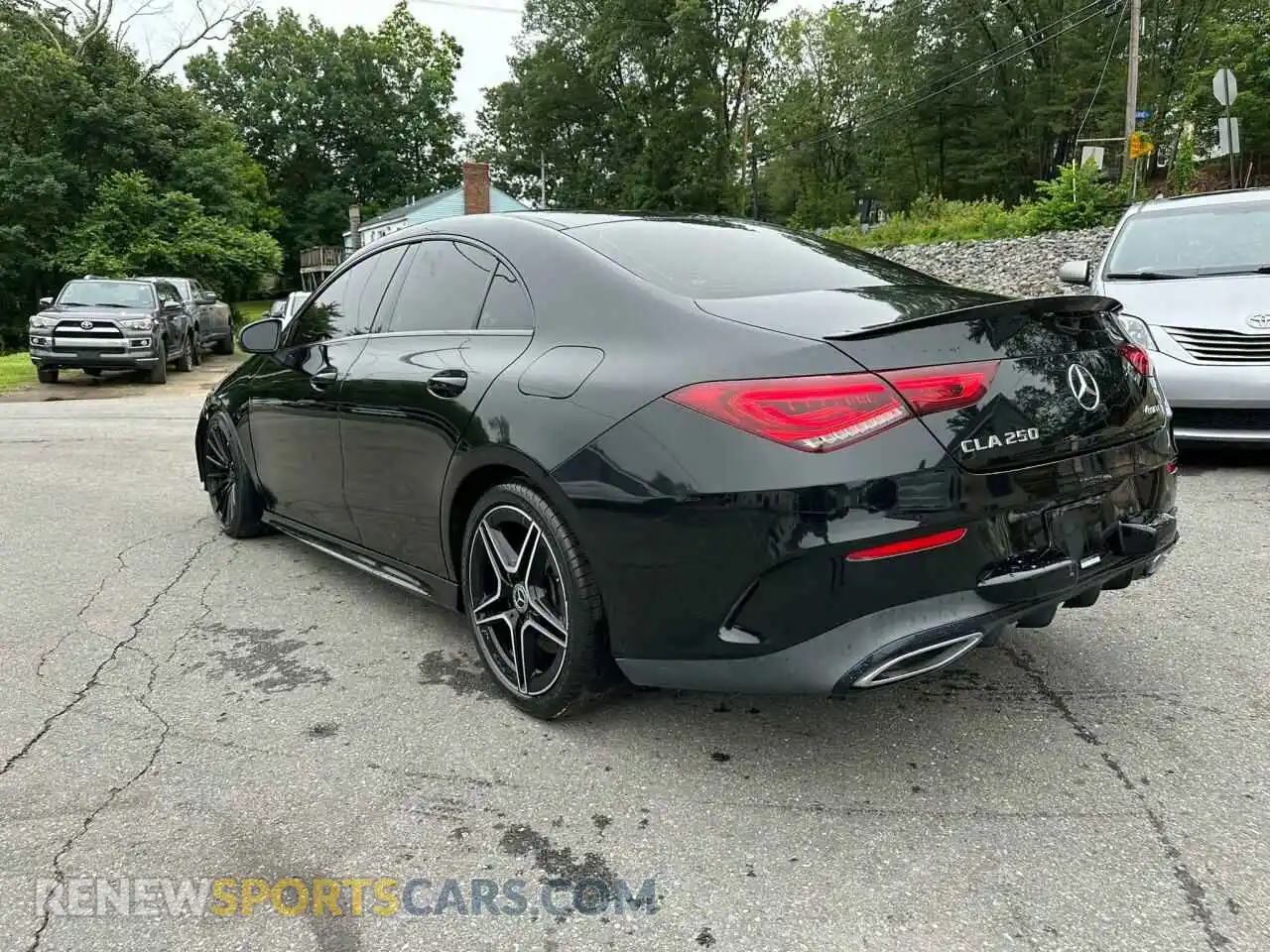 2 Photograph of a damaged car W1K5J4HB7LN125963 MERCEDES-BENZ CLA-CLASS 2020