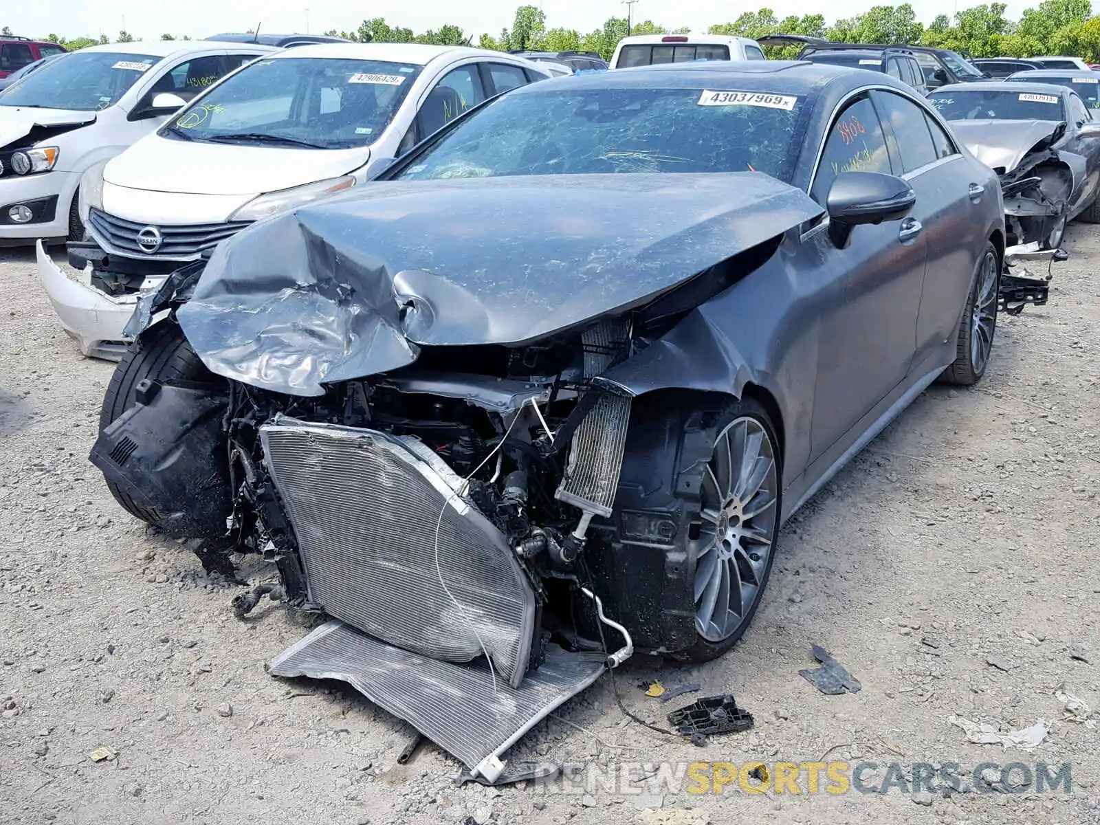 2 Photograph of a damaged car WDD2J5JB5KA027393 MERCEDES-BENZ CLS 450 2019