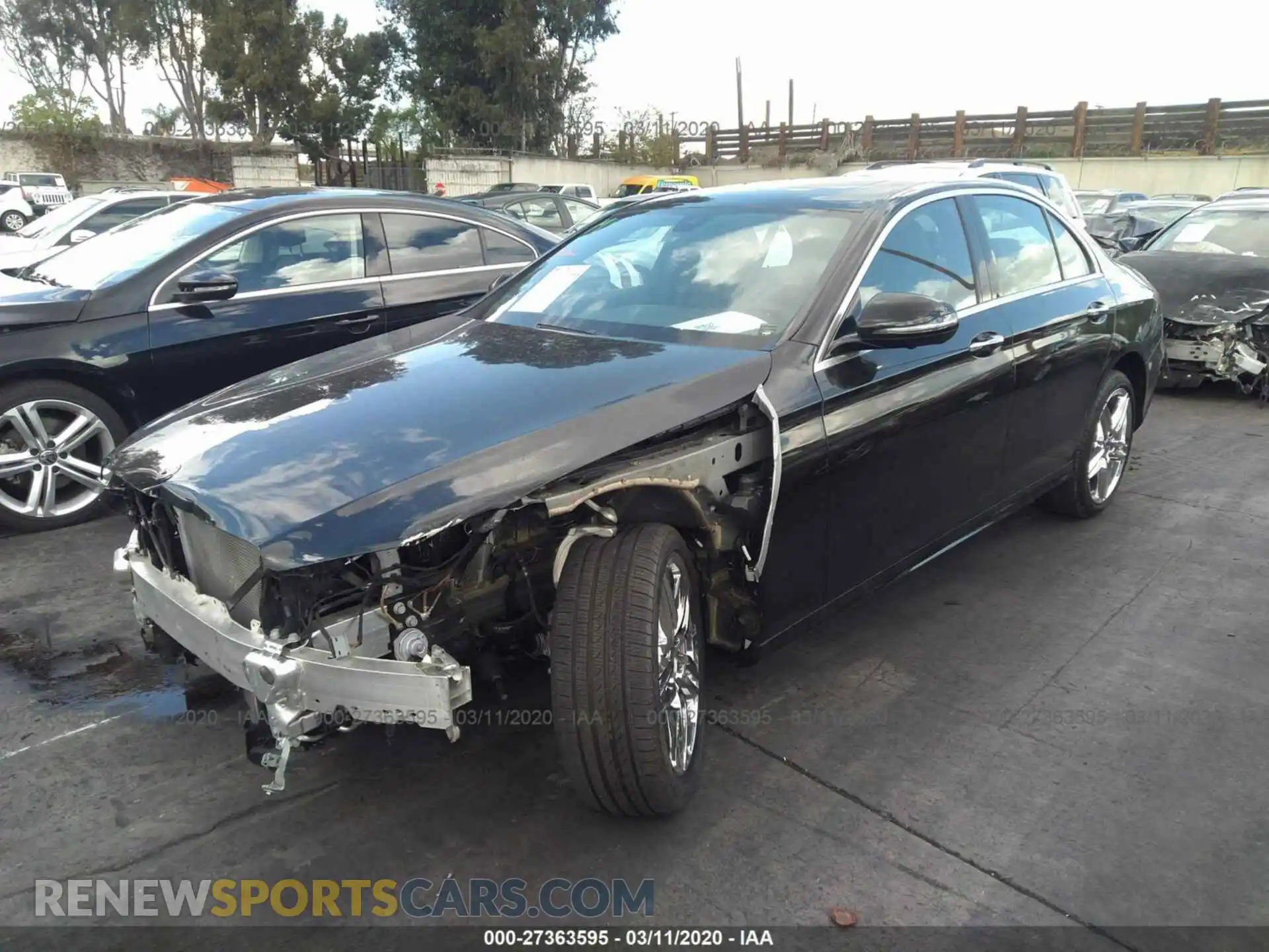 2 Photograph of a damaged car WDDZF8DB8LA735877 MERCEDES-BENZ E 2020