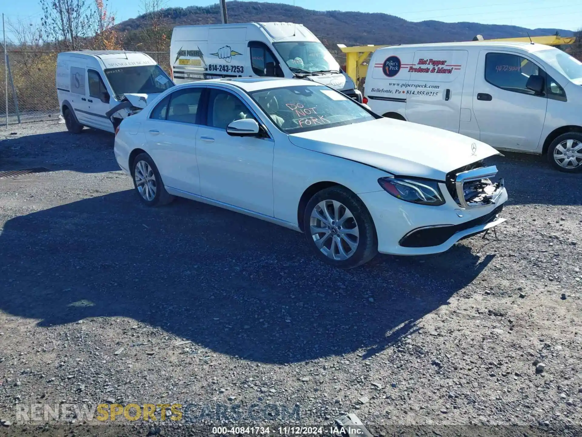 1 Photograph of a damaged car WDDZF4KB1KA512591 MERCEDES-BENZ E 300 2019