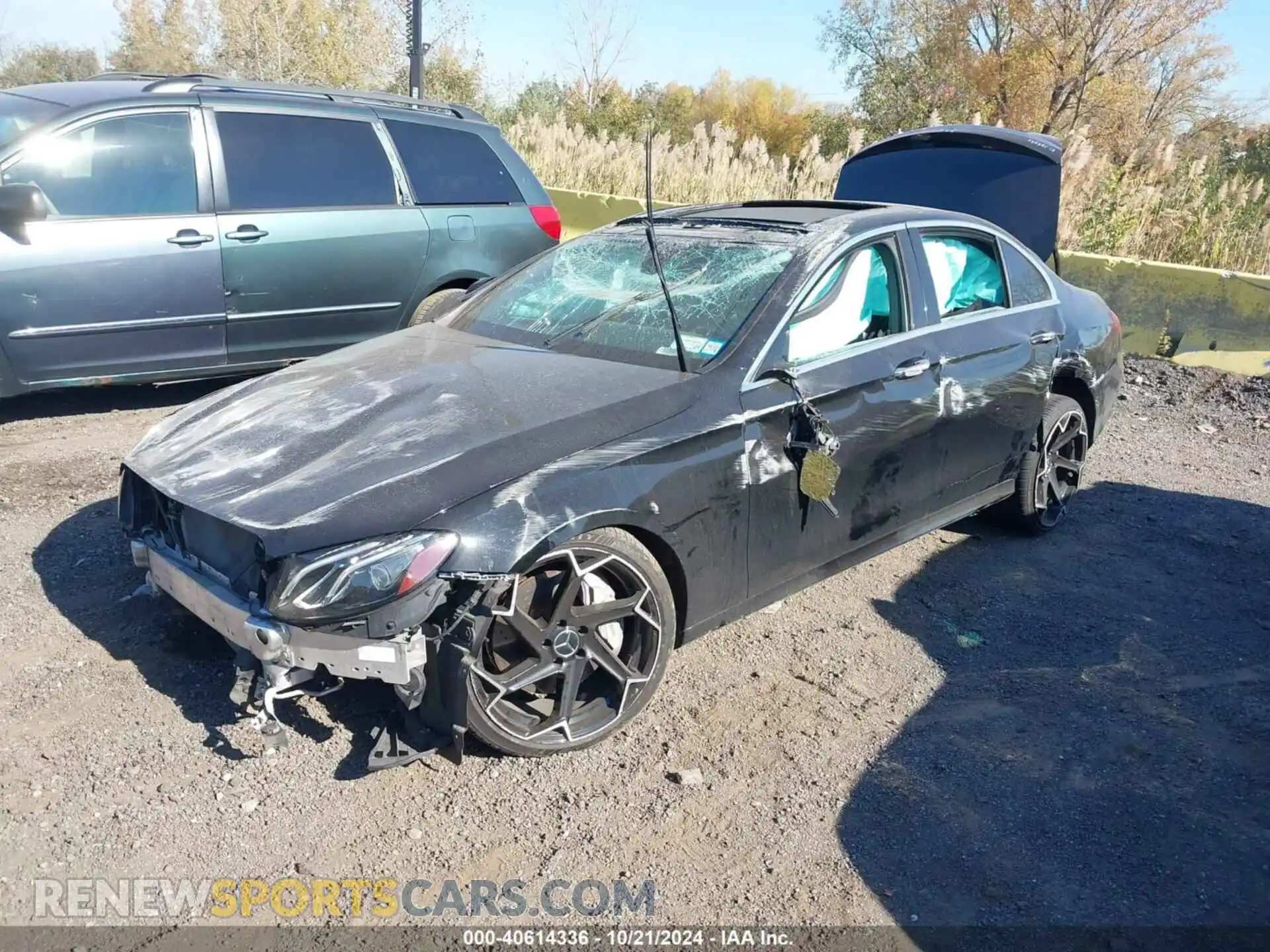 2 Photograph of a damaged car WDDZF4KB6KA508049 MERCEDES-BENZ E 300 2019