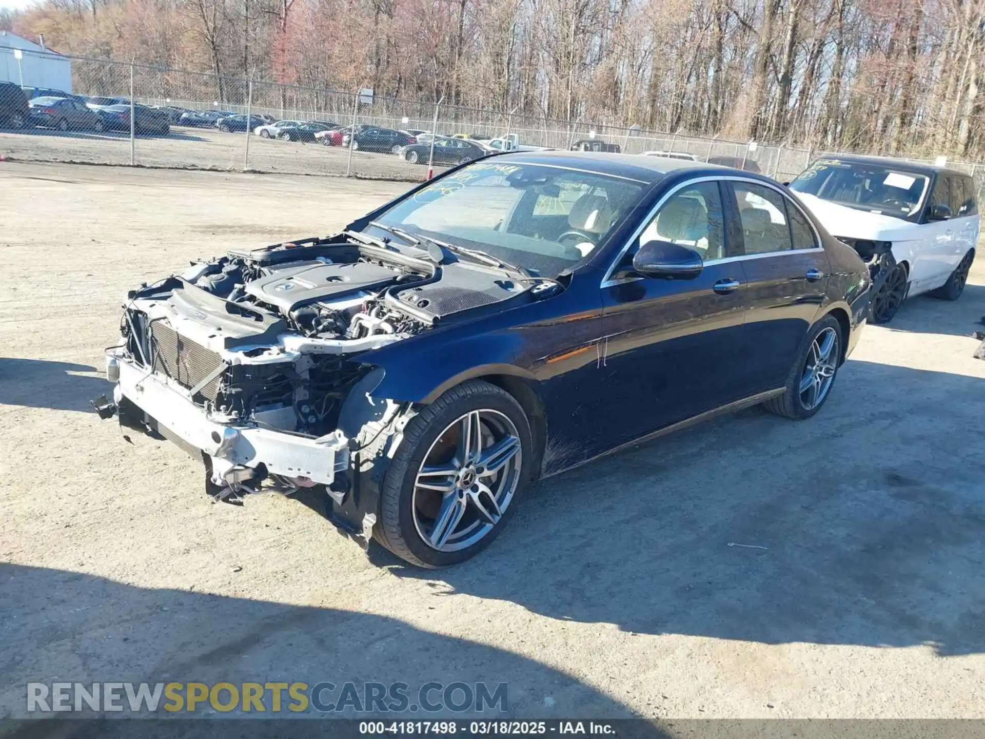 2 Photograph of a damaged car WDDZF4KB8KA592634 MERCEDES-BENZ E 300 2019
