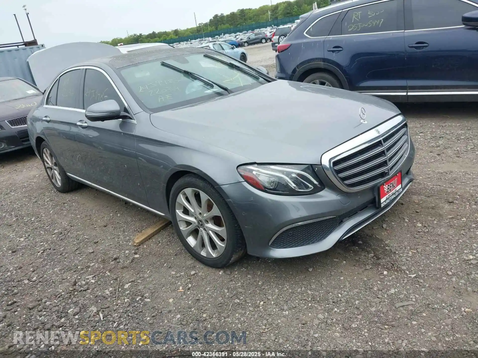 1 fotografías del automóvil dañado WDDZF4KB9KA575468 MERCEDES-BENZ E 300 2019