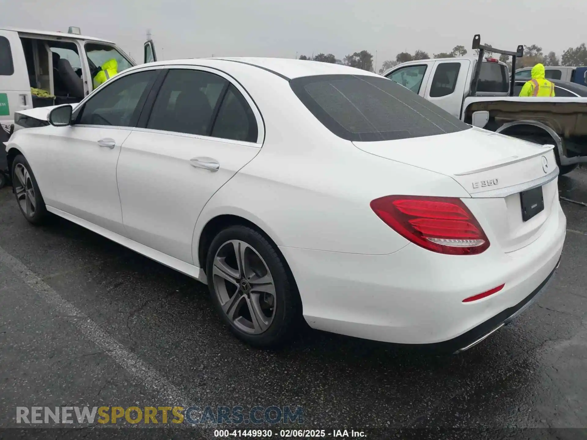 3 Фотография поврежденного автомобиля W1KZF8DB4LA826368 MERCEDES-BENZ E 350 2020