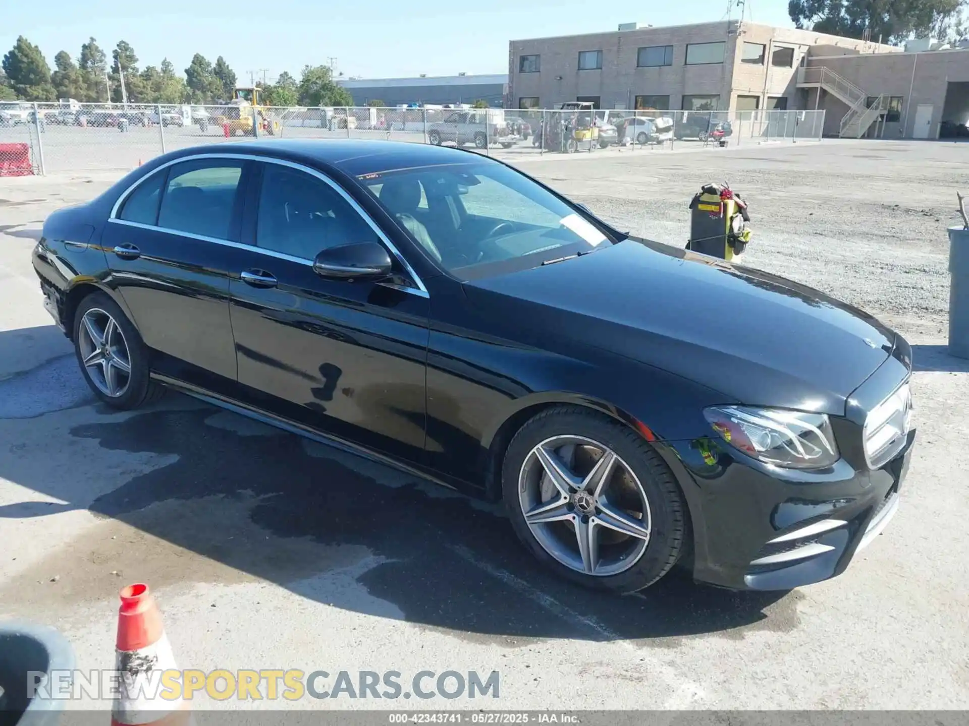 1 Фотография поврежденного автомобиля WDDZF8DB5LA709740 MERCEDES-BENZ E 350 2020