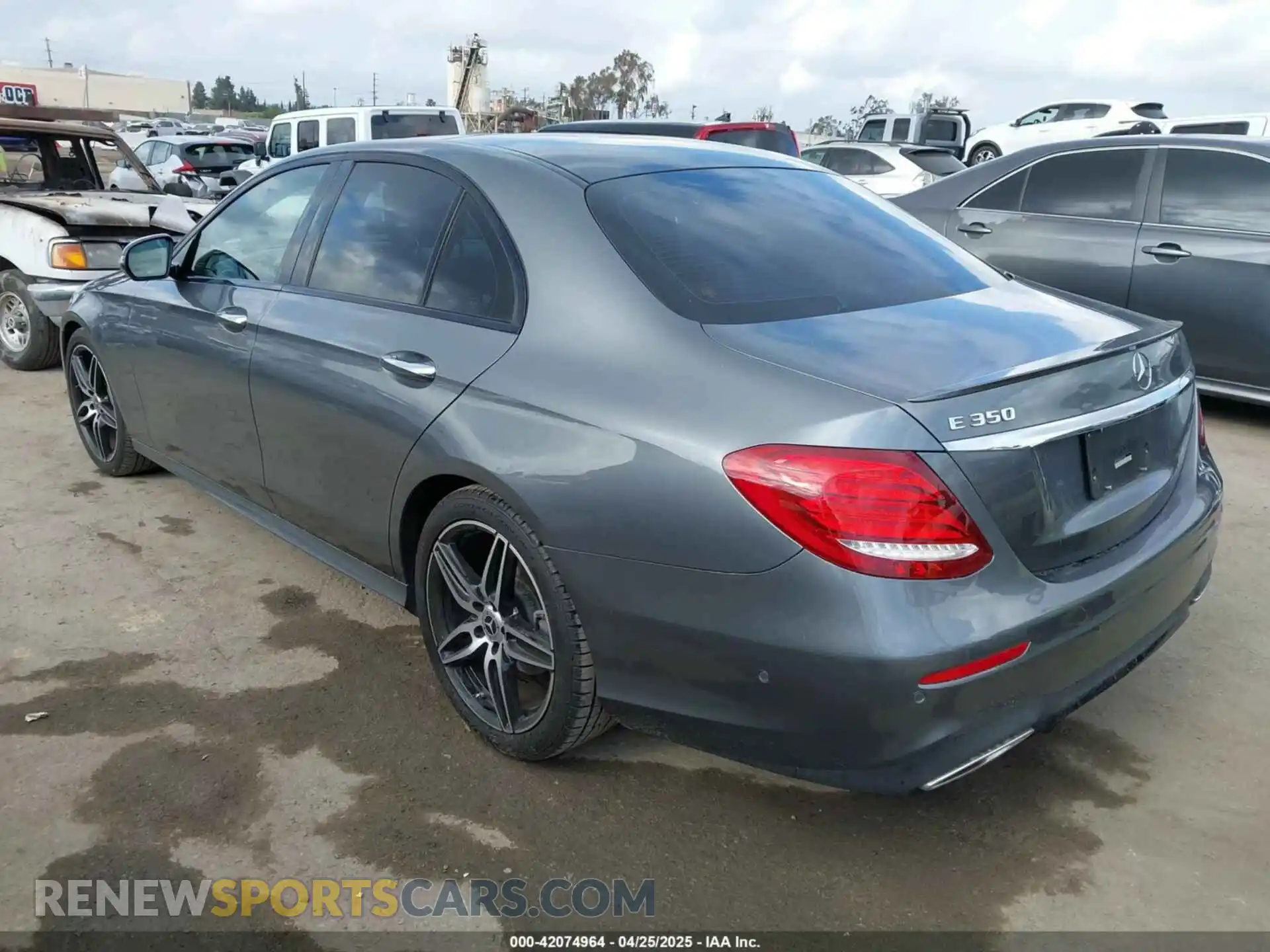 3 fotografías del automóvil dañado WDDZF8DB5LA711908 MERCEDES-BENZ E 350 2020