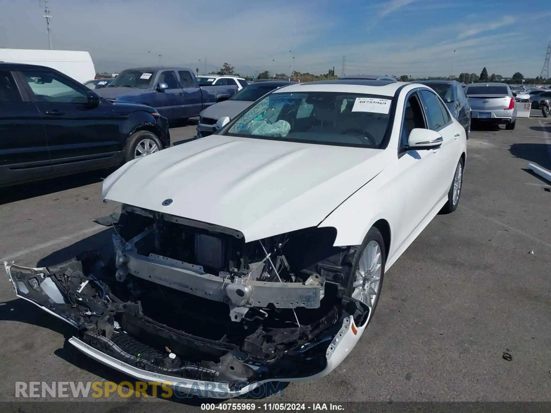 2 Photograph of a damaged car W1KZF8DB0MA922550 MERCEDES-BENZ E 350 2021