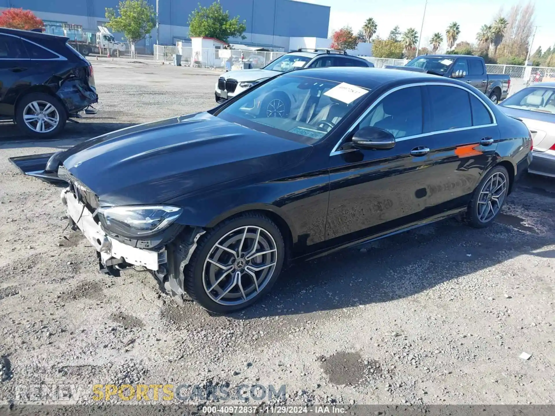 2 Фотография поврежденного автомобиля W1KZF8DBXMA873759 MERCEDES-BENZ E 350 2021