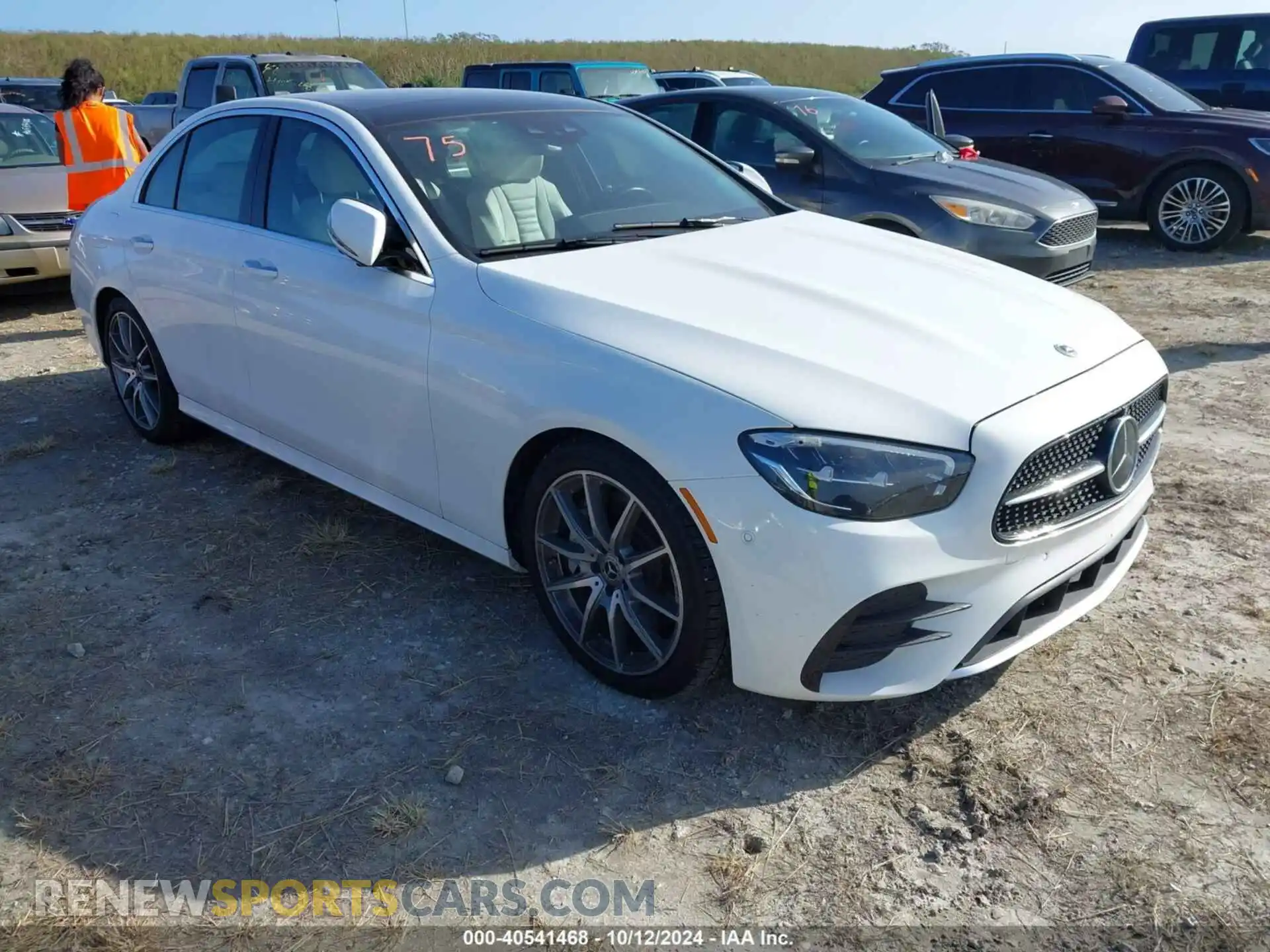 1 Фотография поврежденного автомобиля W1KZF8DB8NB040750 MERCEDES-BENZ E 350 2022