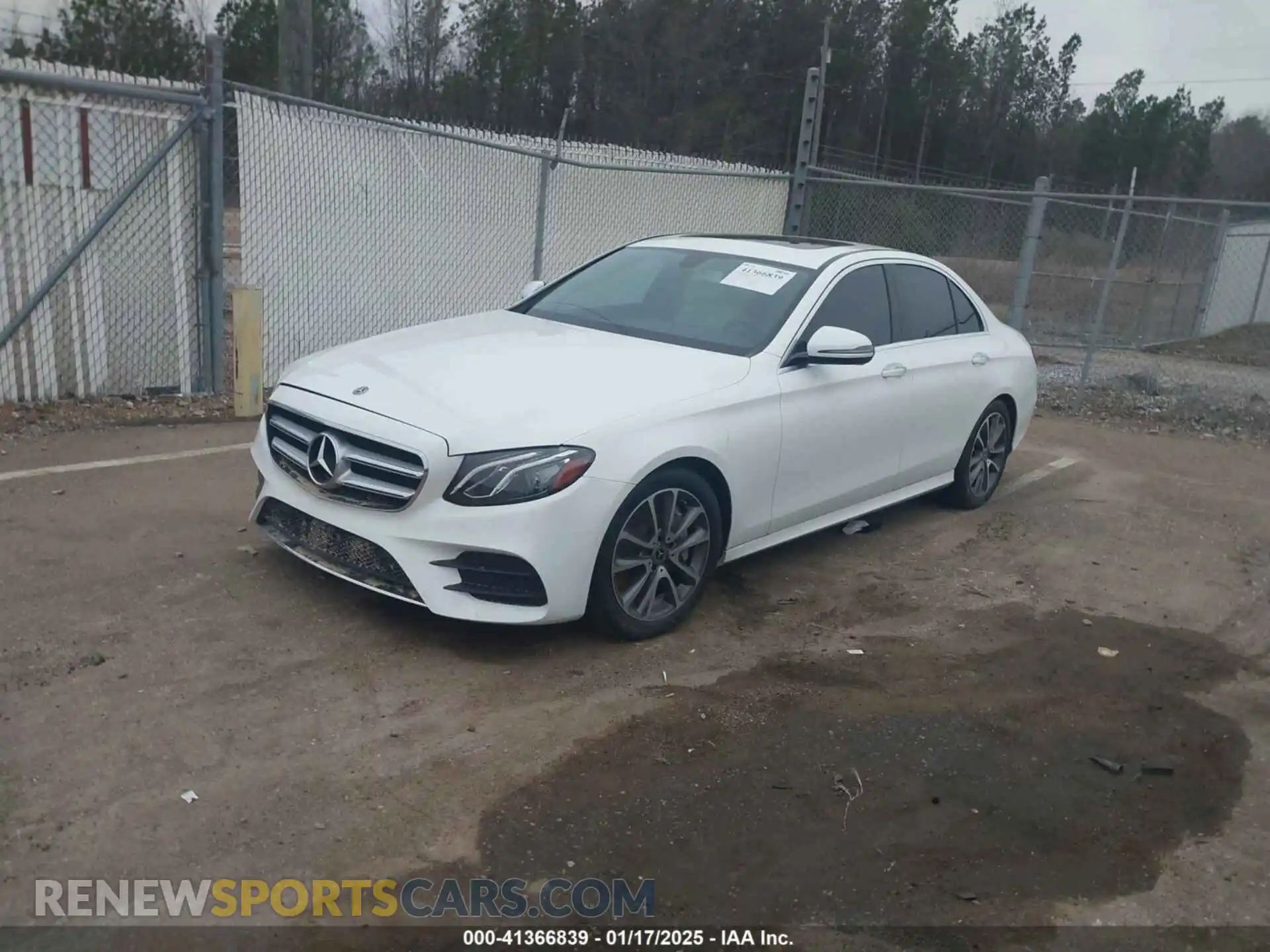 2 Photograph of a damaged car W1KZF6JB5LAH11466 MERCEDES-BENZ E 450 2020