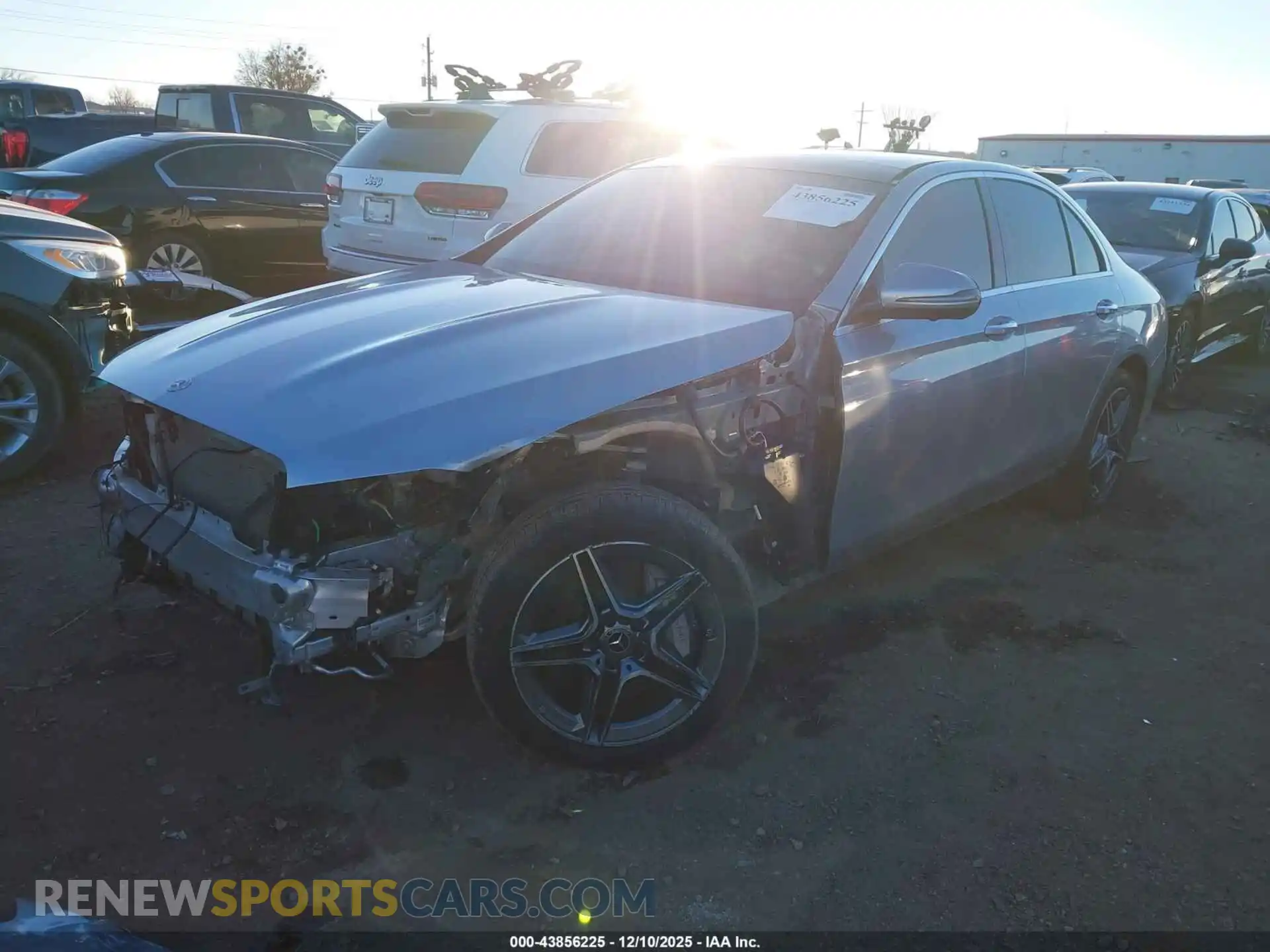 2 Photograph of a damaged car W1KZF5KB2MA879024 MERCEDES-BENZ E 450 2021