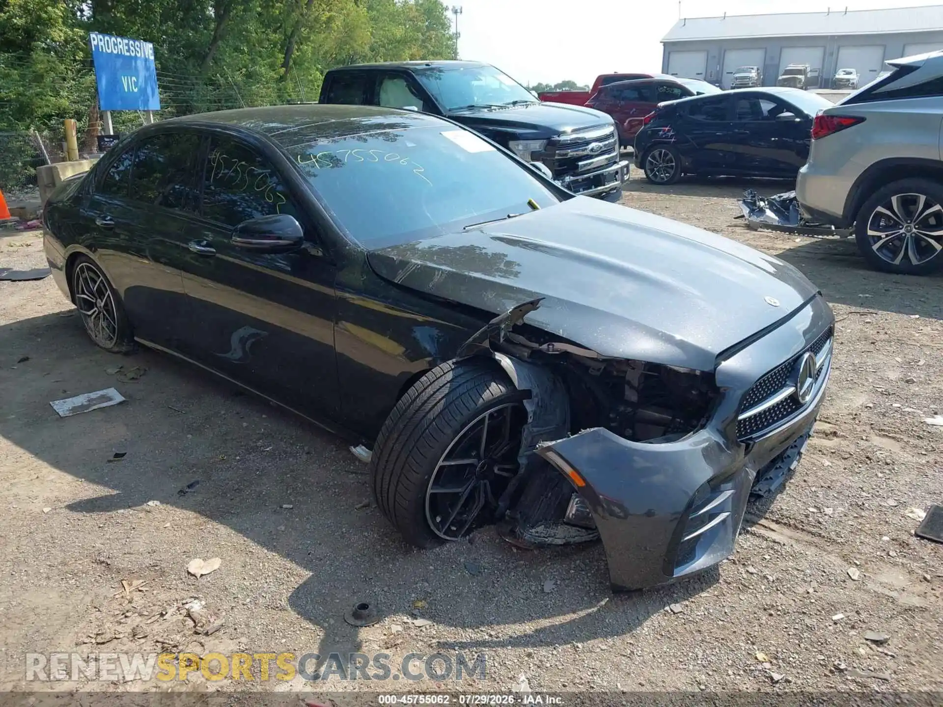 1 Фотография поврежденного автомобиля W1KZF5KB0PB099182 MERCEDES-BENZ E 450 2023