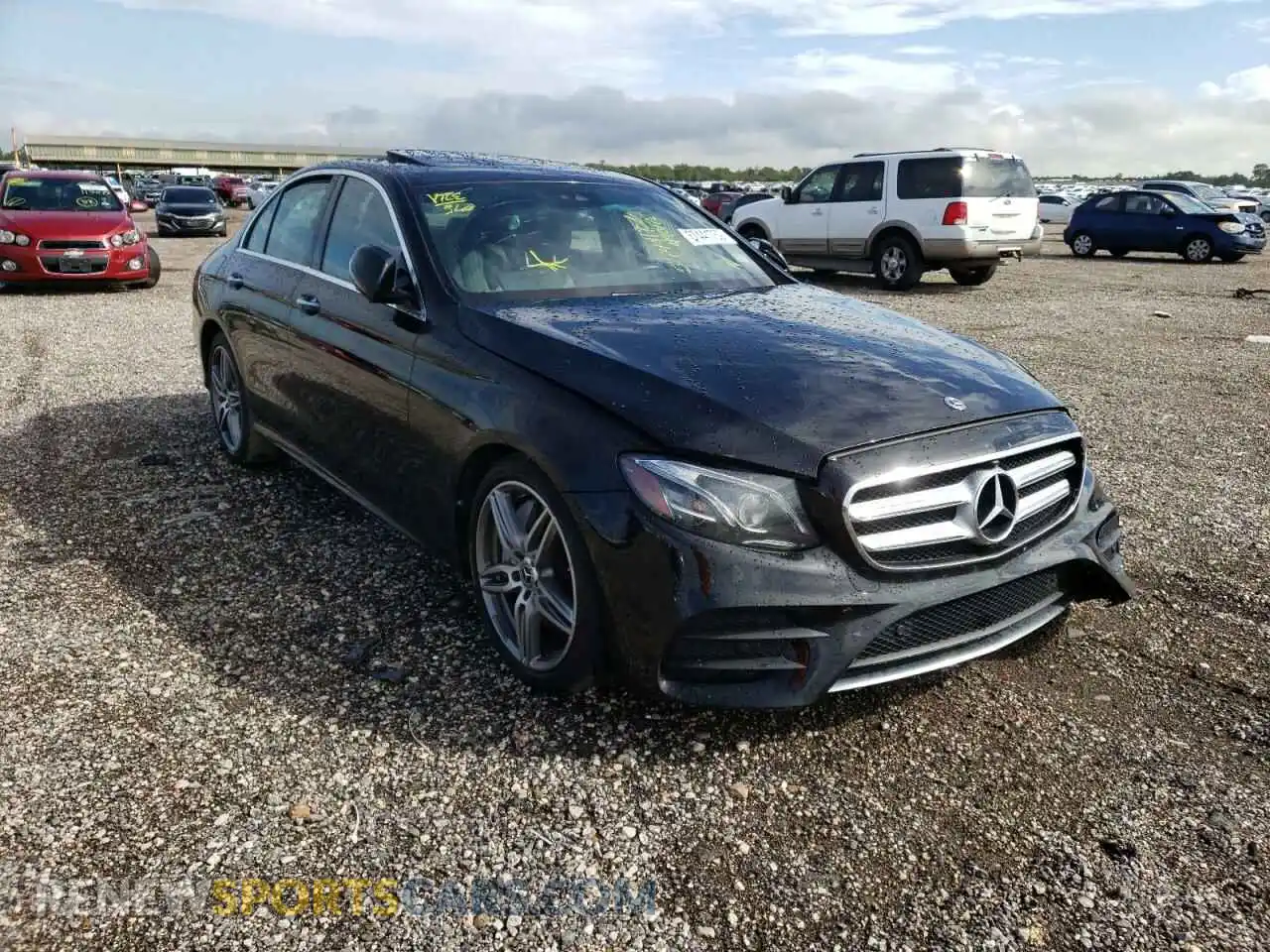 1 Photograph of a damaged car WDDZF4JB0KA490178 MERCEDES-BENZ E-CLASS 2019
