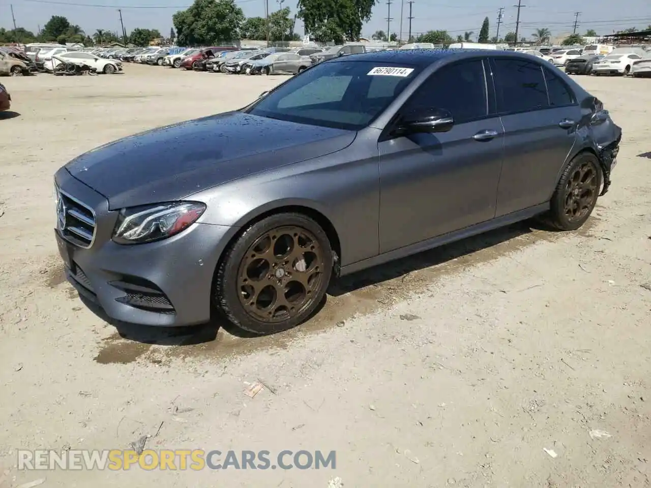 1 Photograph of a damaged car WDDZF4JB0KA515337 MERCEDES-BENZ E-CLASS 2019