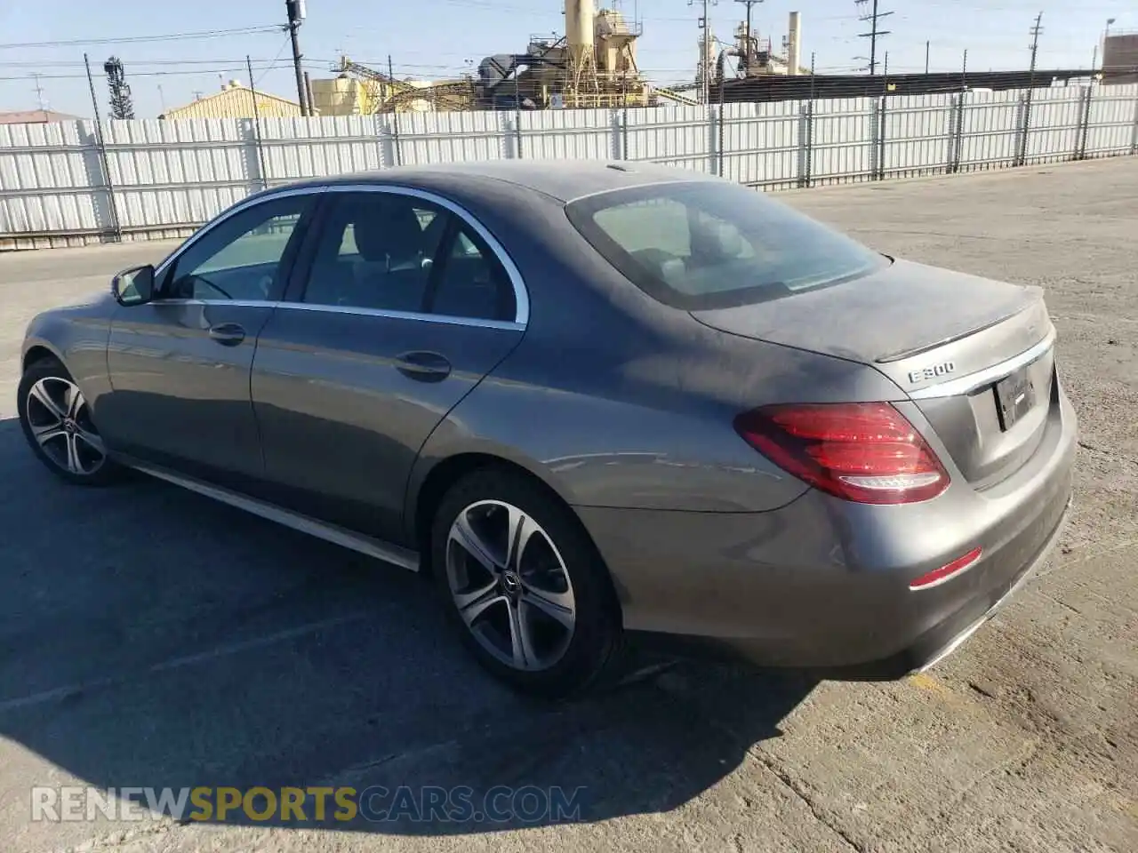 2 Photograph of a damaged car WDDZF4JB0KA527861 MERCEDES-BENZ E-CLASS 2019