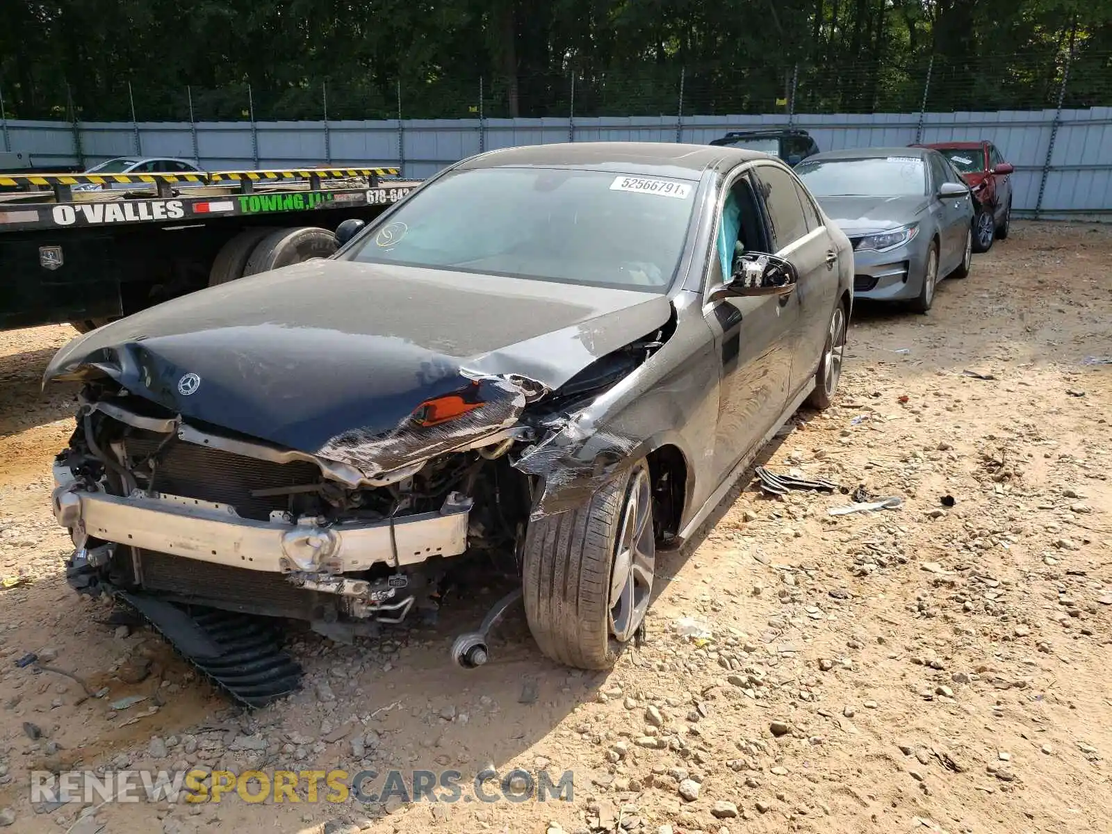 2 fotografías del automóvil dañado WDDZF4JB0KA582844 MERCEDES-BENZ E-CLASS 2019