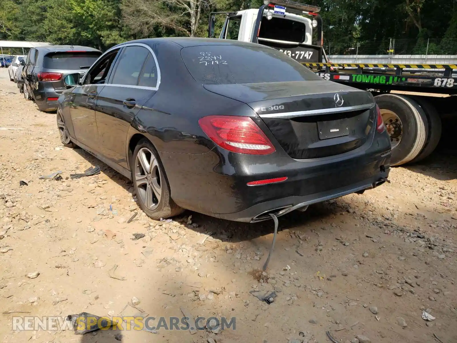3 fotografías del automóvil dañado WDDZF4JB0KA582844 MERCEDES-BENZ E-CLASS 2019