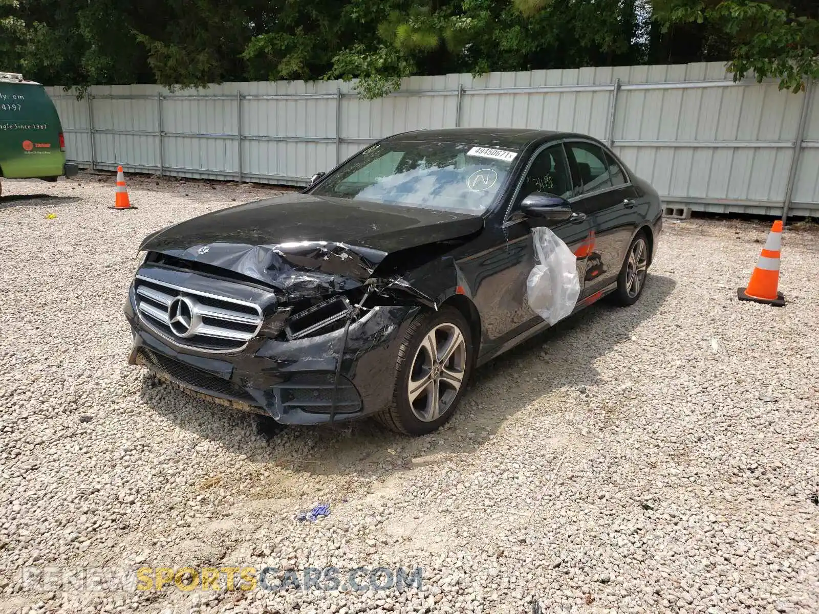 2 Photograph of a damaged car WDDZF4JB2KA488111 MERCEDES-BENZ E-CLASS 2019
