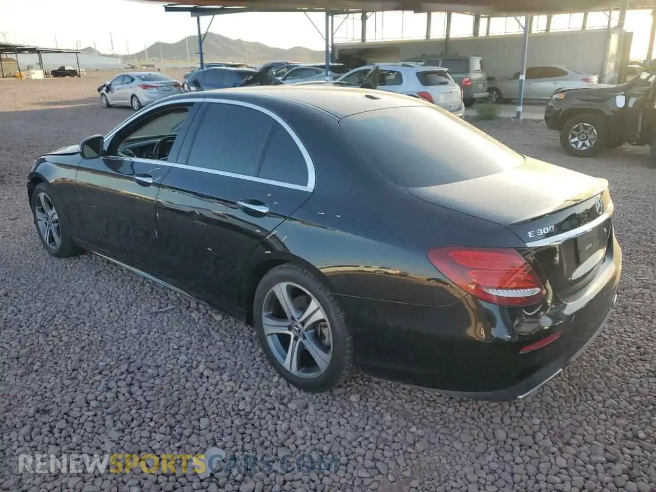 2 Photograph of a damaged car WDDZF4JB2KA550171 MERCEDES-BENZ E-CLASS 2019